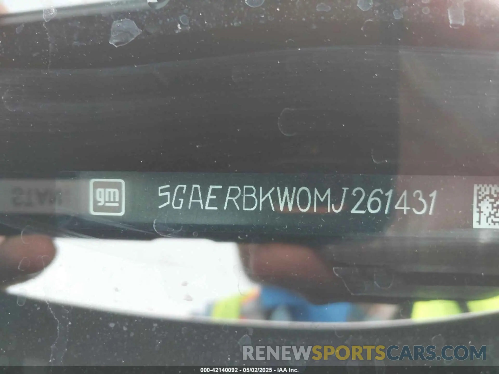 9 Photograph of a damaged car 5GAERBKW0MJ261431 BUICK ENCLAVE 2021