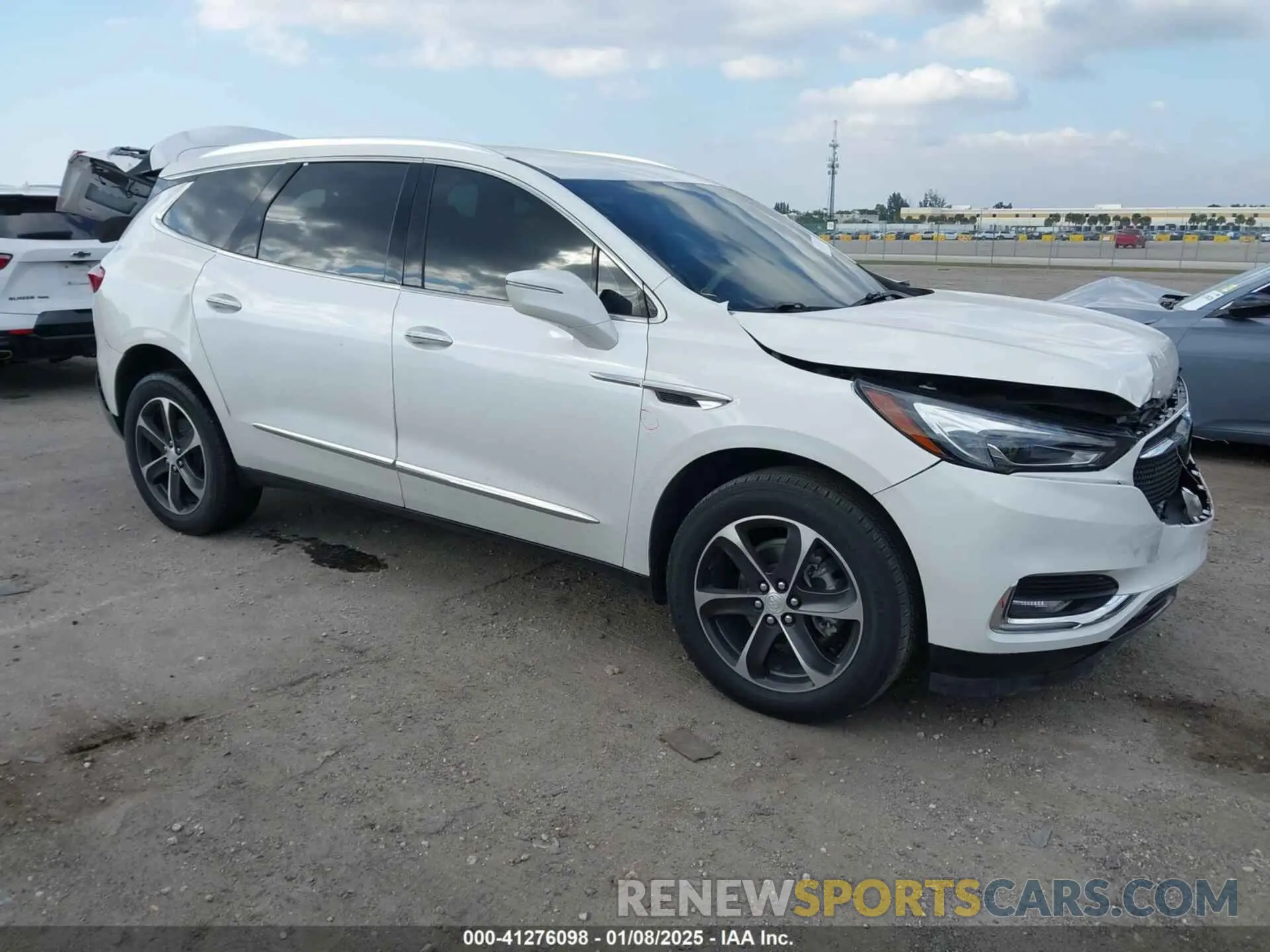 1 Photograph of a damaged car 5GAERBKW9MJ217220 BUICK ENCLAVE 2021