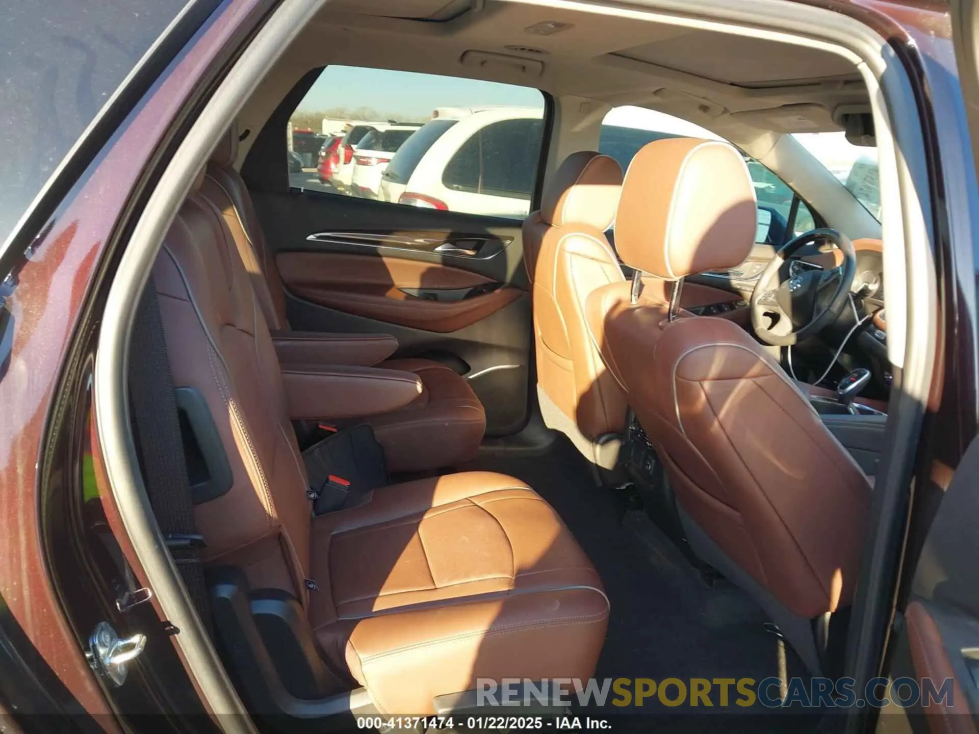 8 Photograph of a damaged car 5GAERDKW7MJ215655 BUICK ENCLAVE 2021