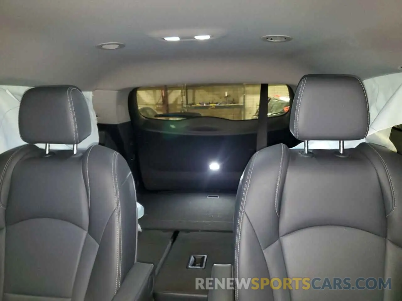 10 Photograph of a damaged car 5GAEVAKW1MJ158833 BUICK ENCLAVE 2021