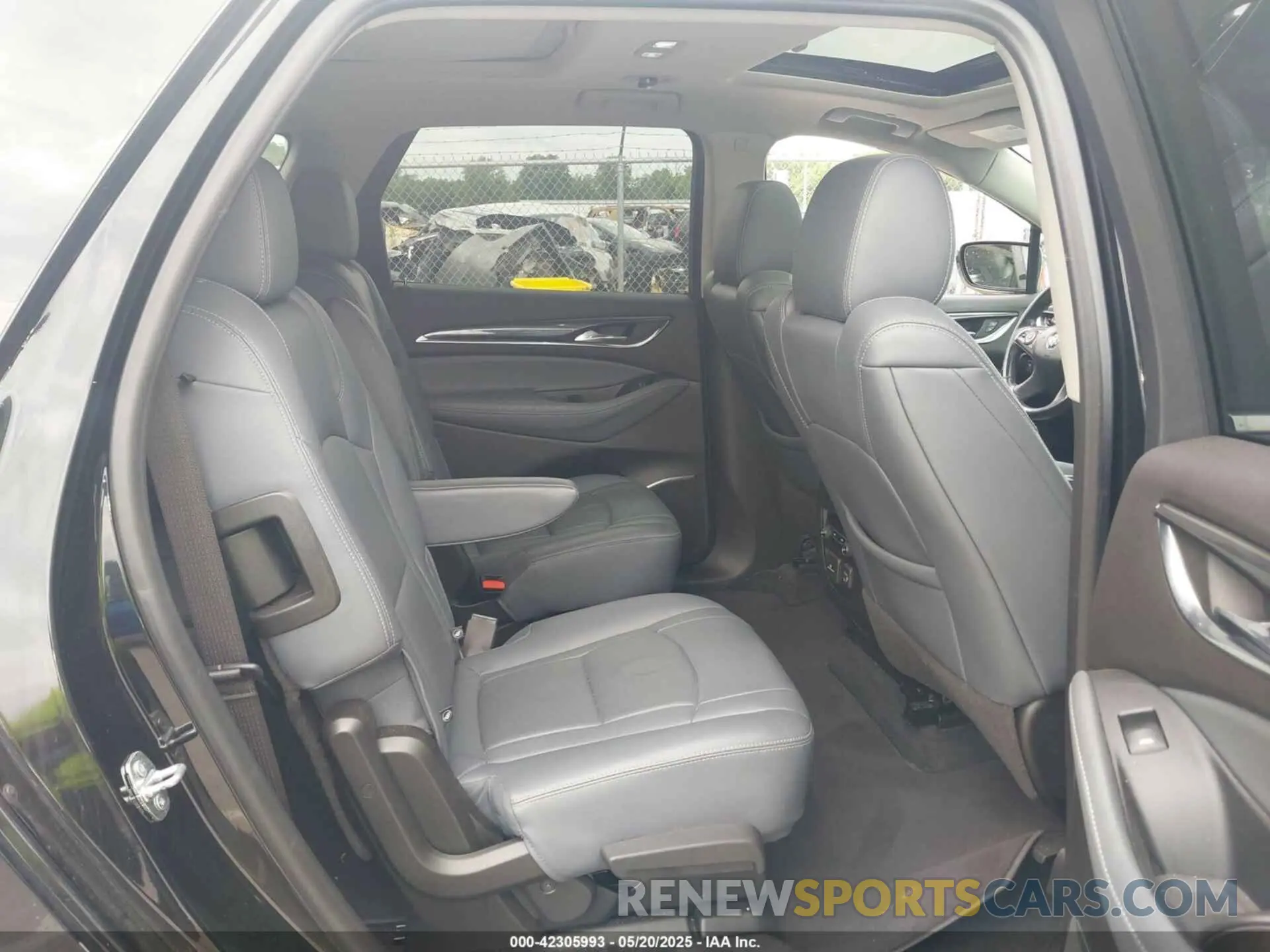 8 Photograph of a damaged car 5GAEVAKW4MJ148376 BUICK ENCLAVE 2021