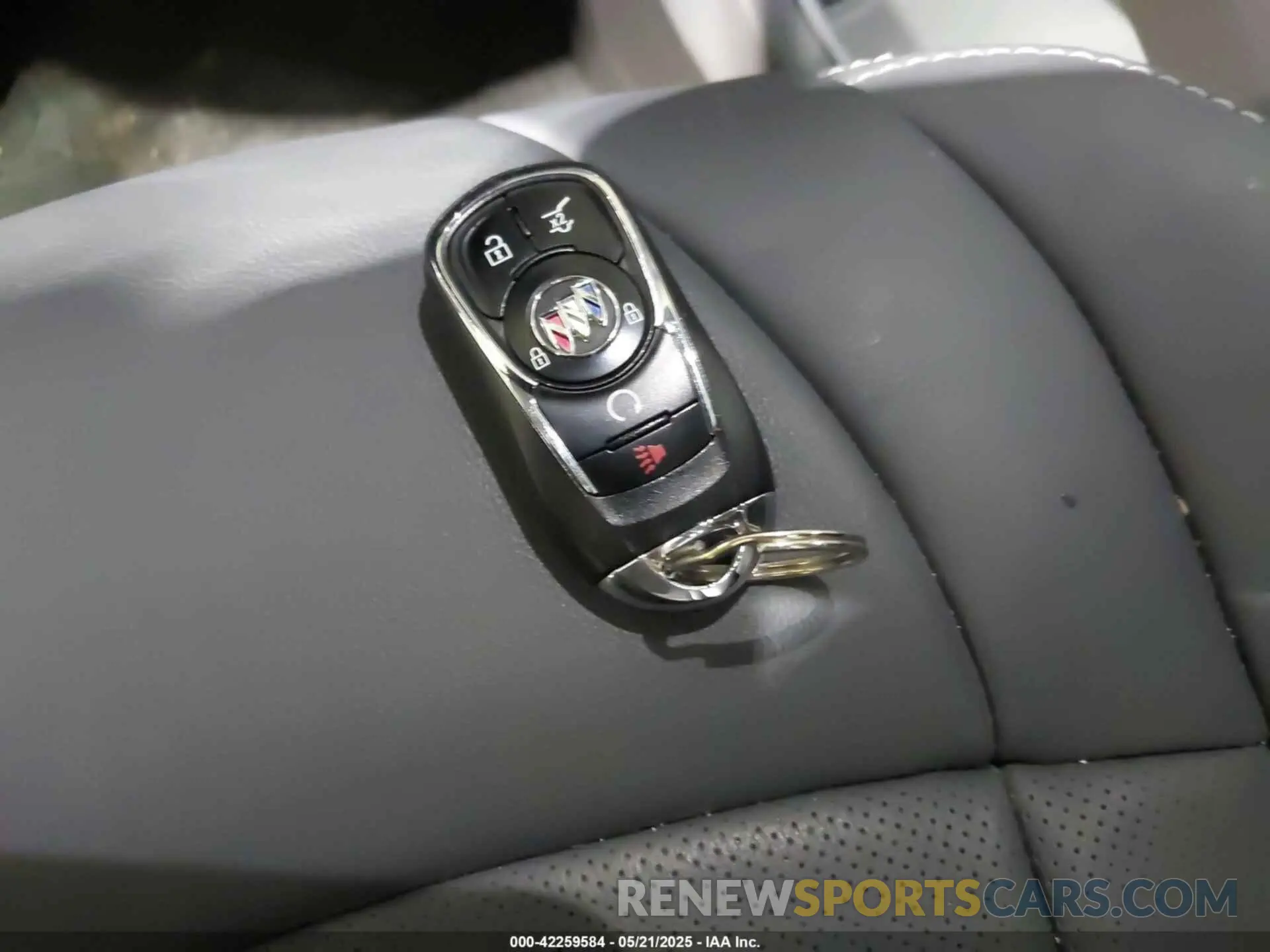 11 Photograph of a damaged car 5GAEVAKW5MJ253766 BUICK ENCLAVE 2021