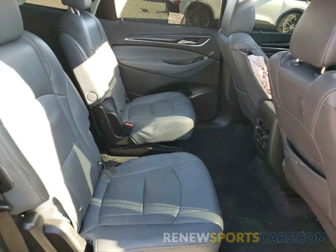 11 Photograph of a damaged car 5GAEVAKW8MJ243717 BUICK ENCLAVE 2021