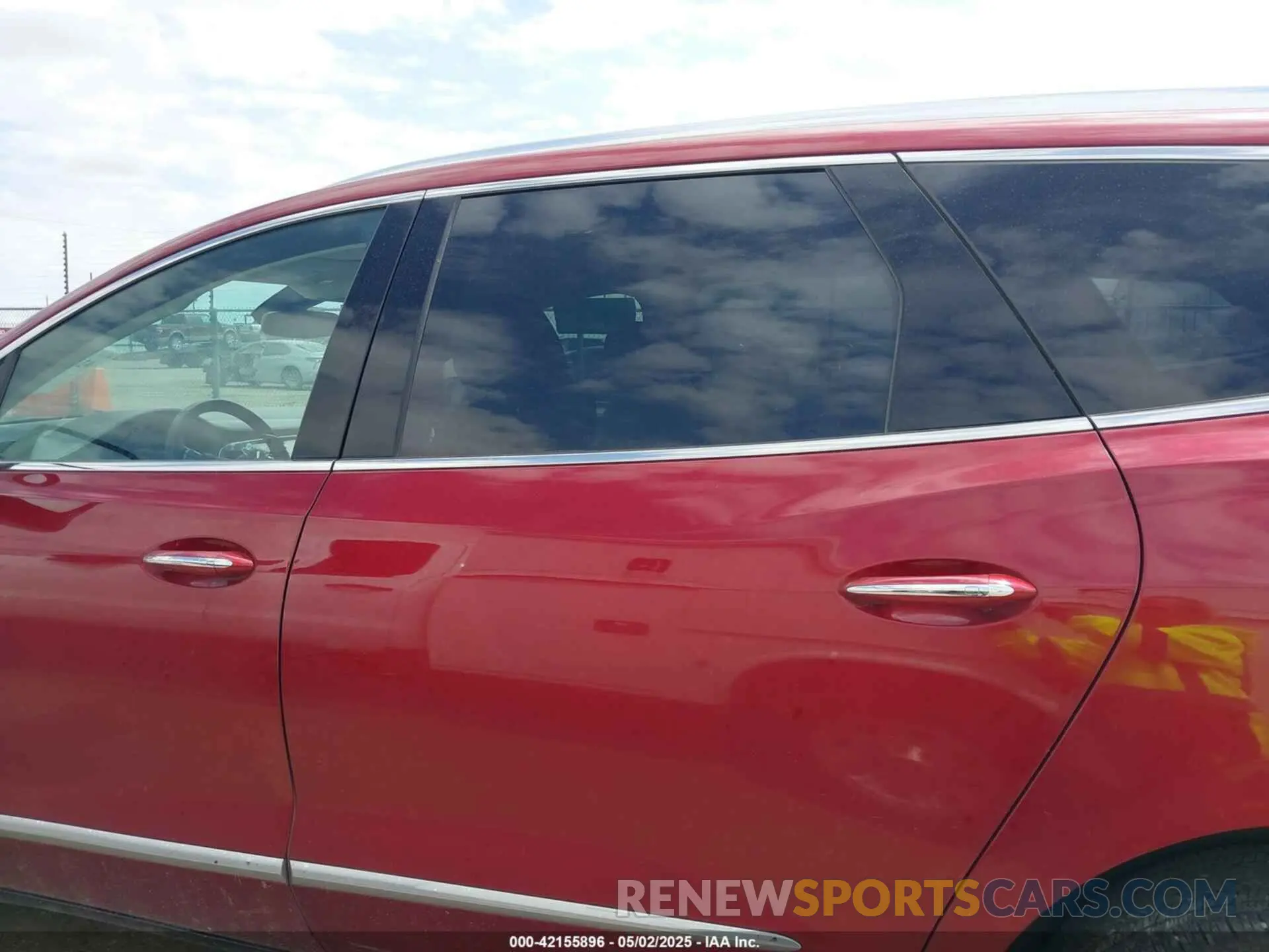 14 Photograph of a damaged car 5GAERBKW5NJ126429 BUICK ENCLAVE 2022