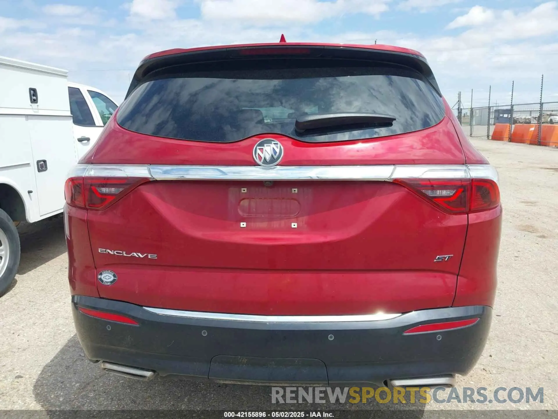 16 Photograph of a damaged car 5GAERBKW5NJ126429 BUICK ENCLAVE 2022