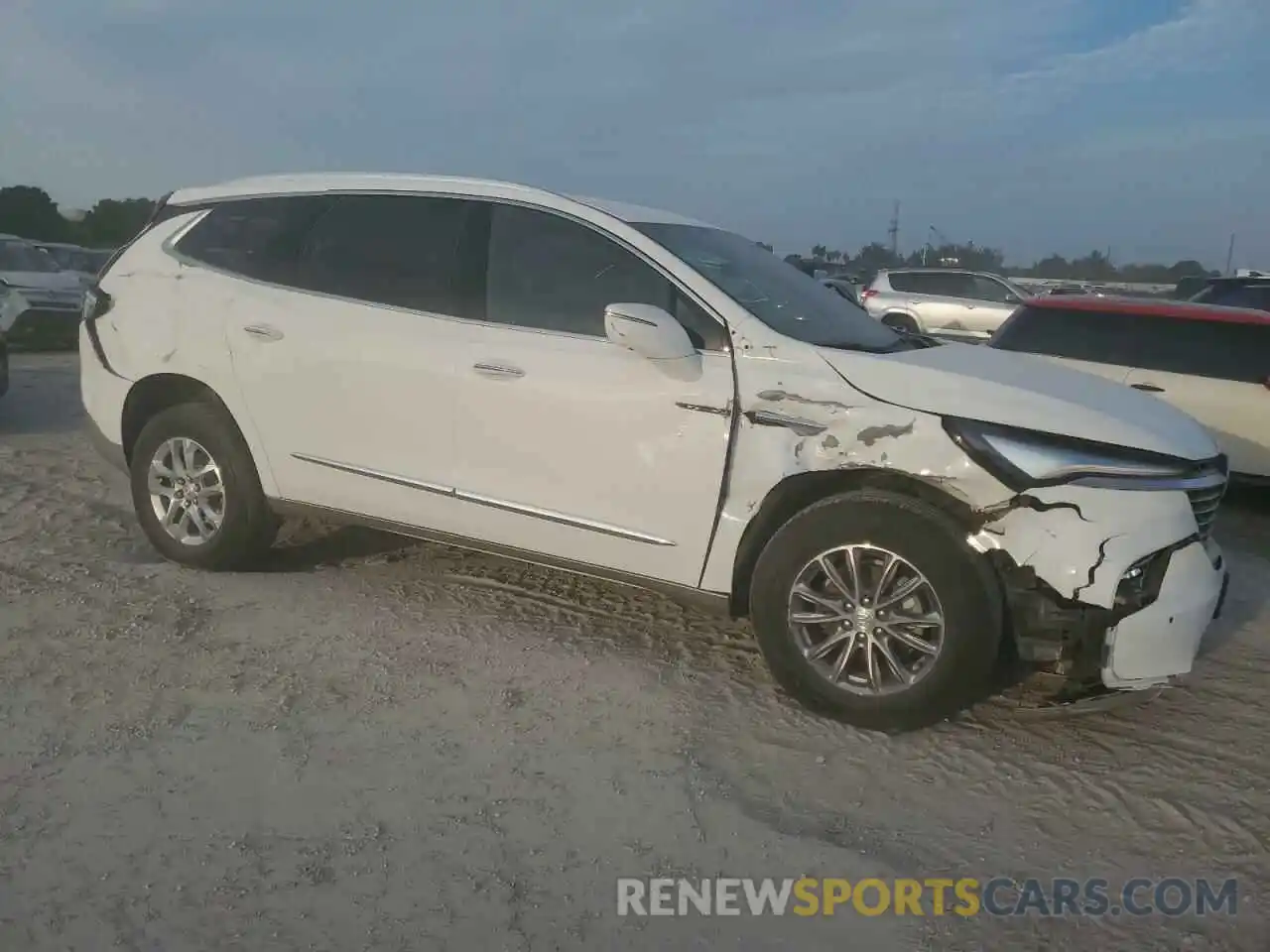 4 Photograph of a damaged car 5GAERCKW4NJ134575 BUICK ENCLAVE 2022