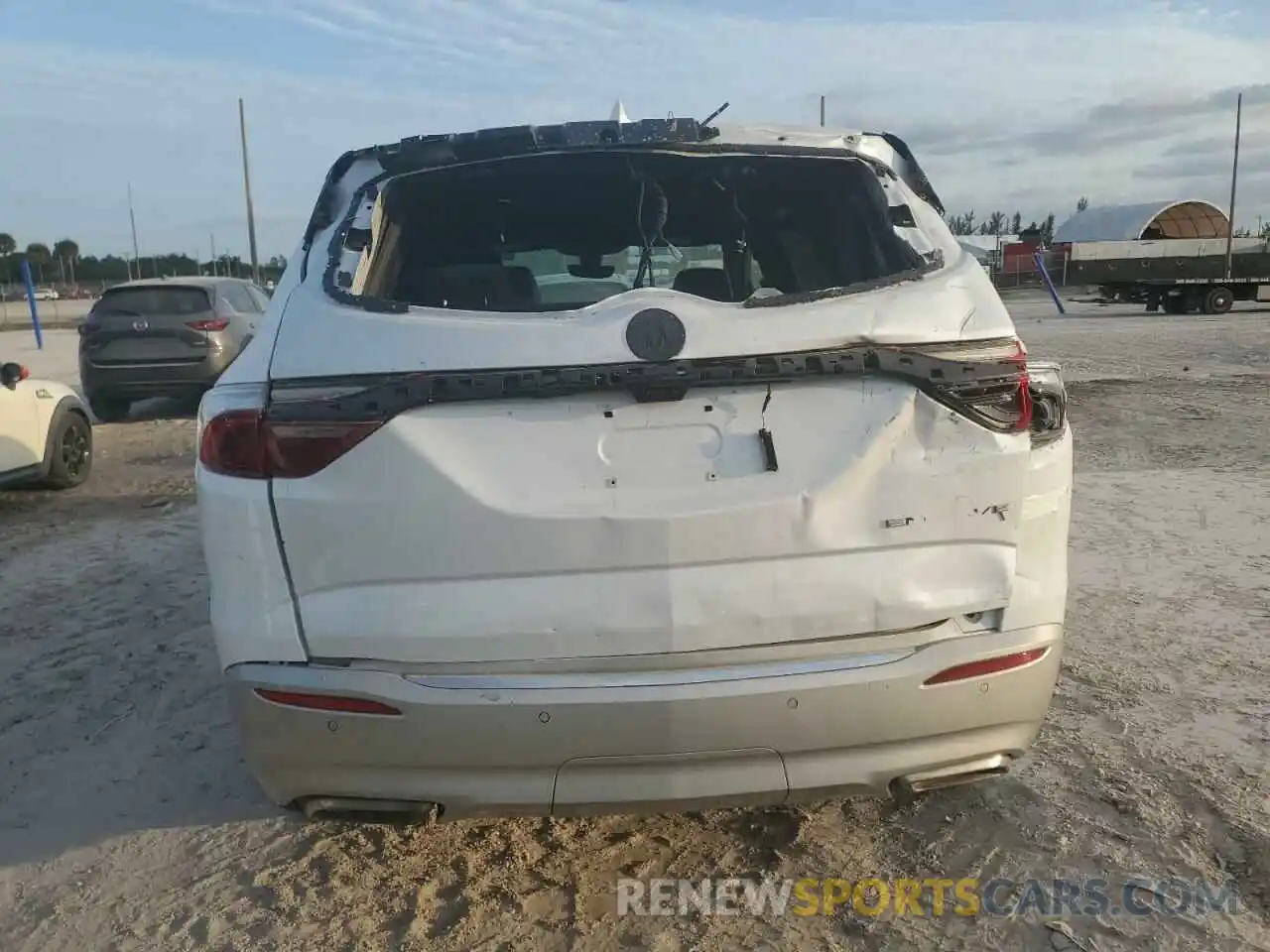 6 Photograph of a damaged car 5GAERCKW4NJ134575 BUICK ENCLAVE 2022