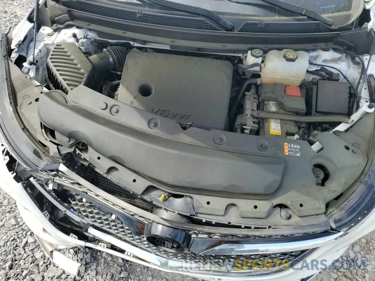 13 Photograph of a damaged car 5GAERDKW1NJ102821 BUICK ENCLAVE 2022