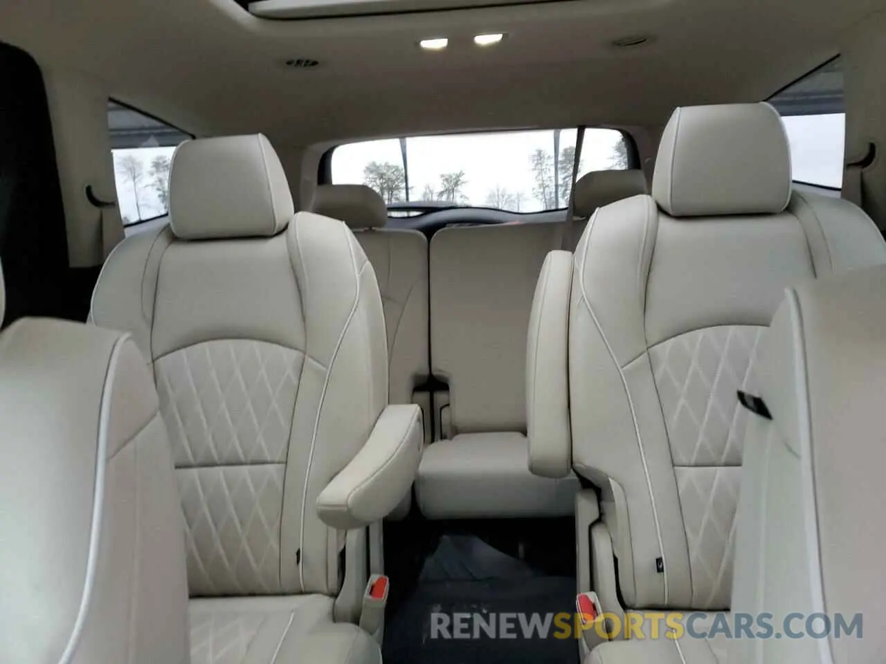 10 Photograph of a damaged car 5GAERDKW7NJ168712 BUICK ENCLAVE 2022