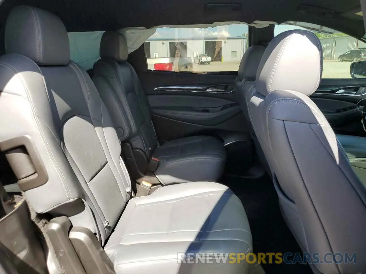 11 Photograph of a damaged car 5GAEVAKW8NJ144316 BUICK ENCLAVE 2022