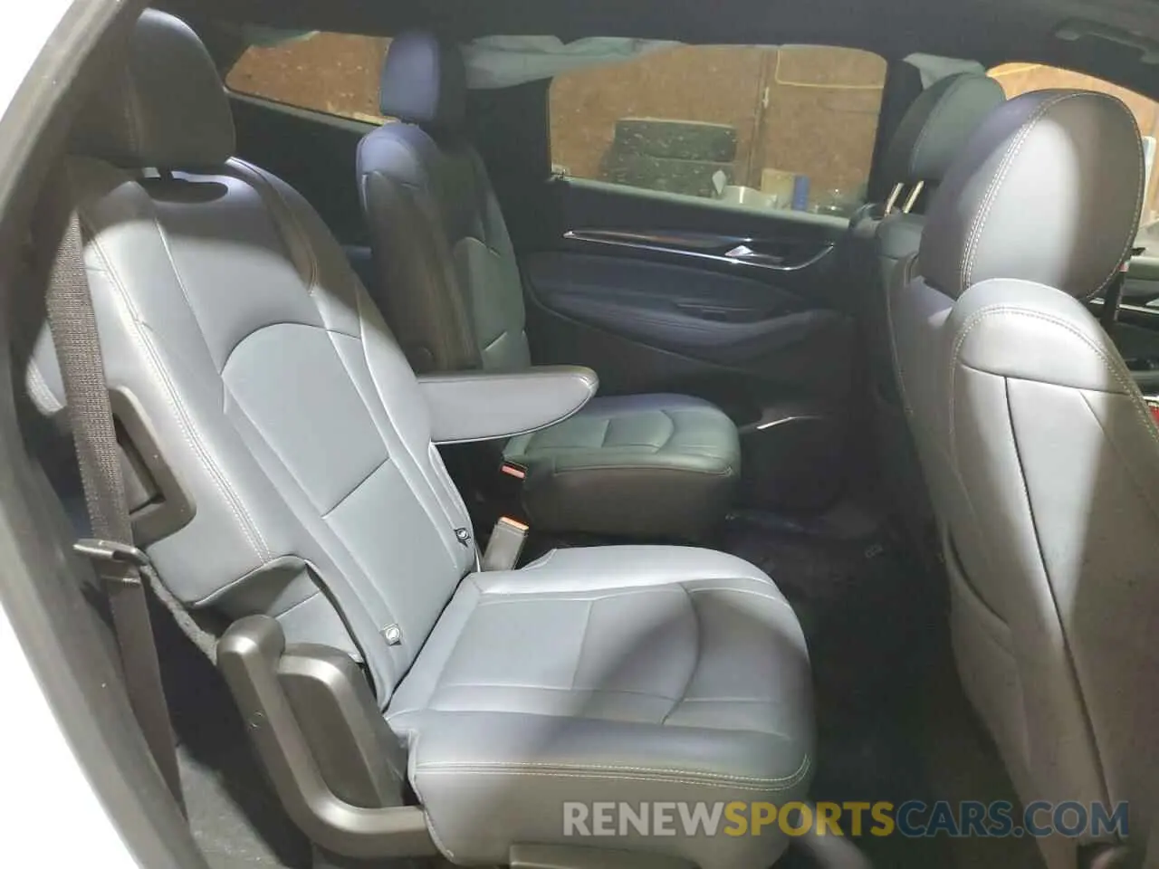 11 Photograph of a damaged car 5GAEVBKW3NJ180369 BUICK ENCLAVE 2022