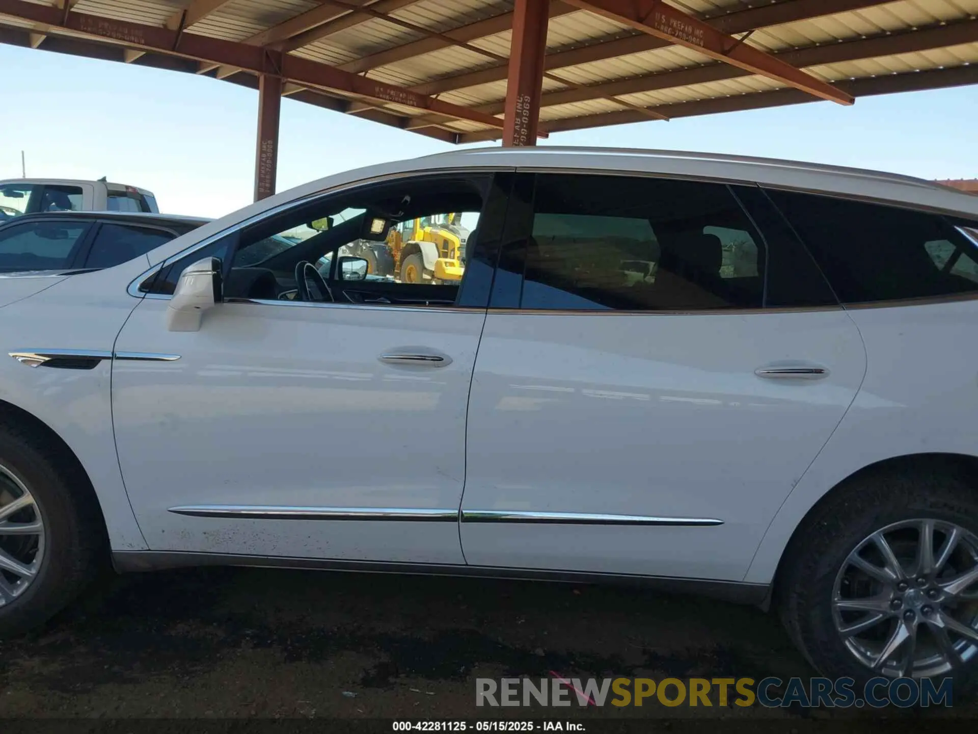 15 Photograph of a damaged car 5GAEVBKW5NJ125423 BUICK ENCLAVE 2022