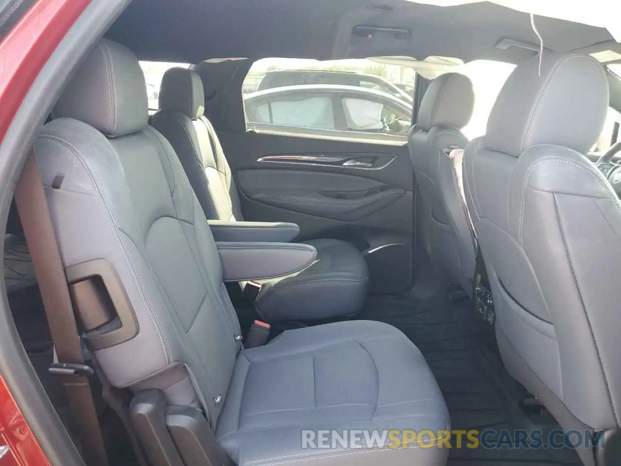 11 Photograph of a damaged car 5GAEVBKW5NJ131769 BUICK ENCLAVE 2022