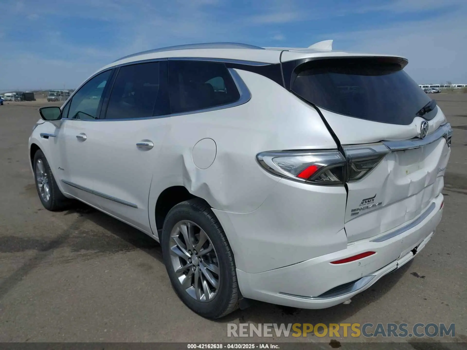 3 Photograph of a damaged car 5GAEVCKWXNJ100071 BUICK ENCLAVE 2022