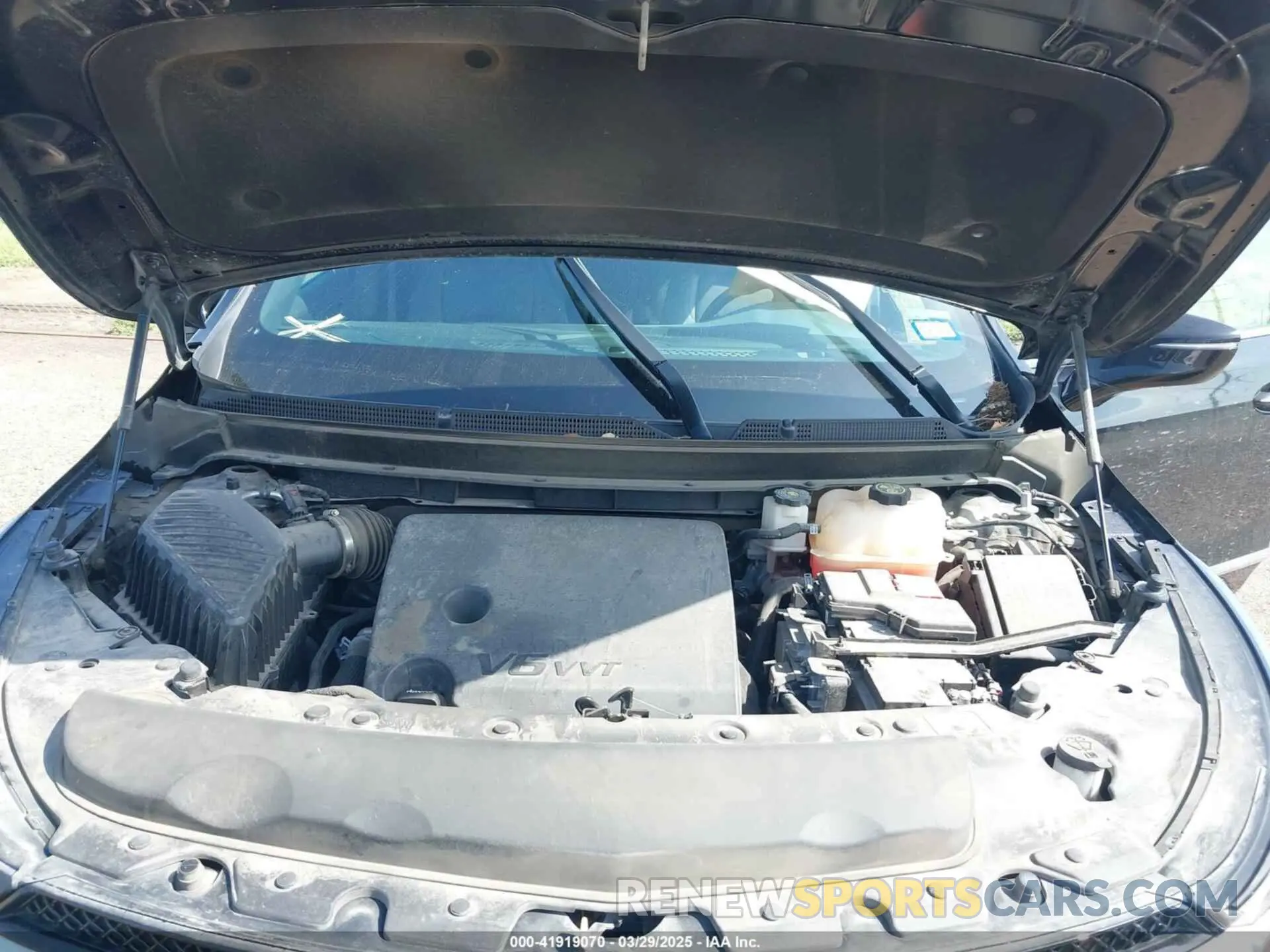 10 Photograph of a damaged car 5GAERBKW0PJ188307 BUICK ENCLAVE 2023