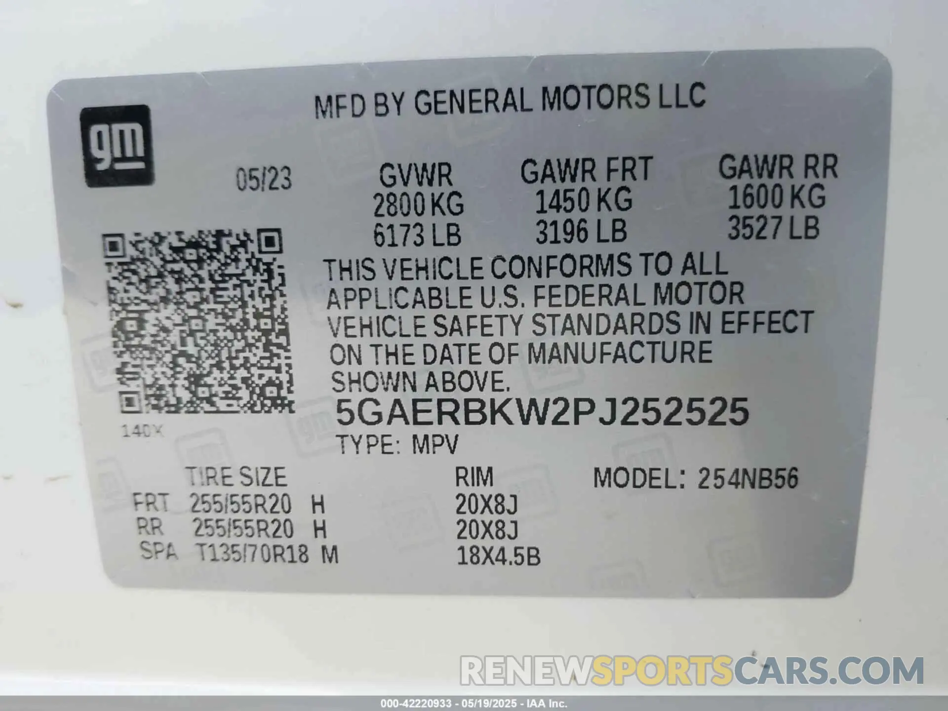 9 Photograph of a damaged car 5GAERBKW2PJ252525 BUICK ENCLAVE 2023