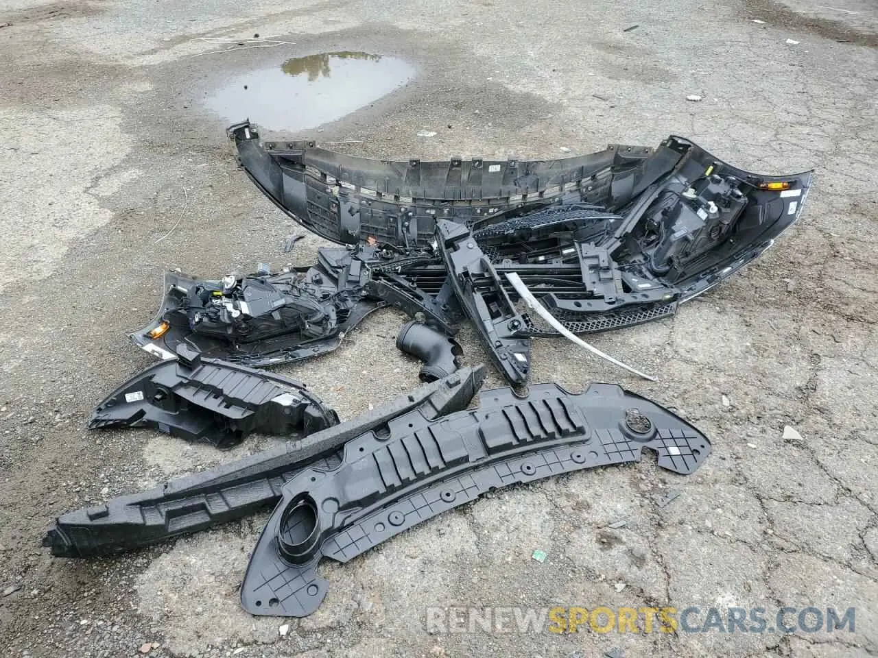 13 Photograph of a damaged car 5GAERBKW3PJ251738 BUICK ENCLAVE 2023