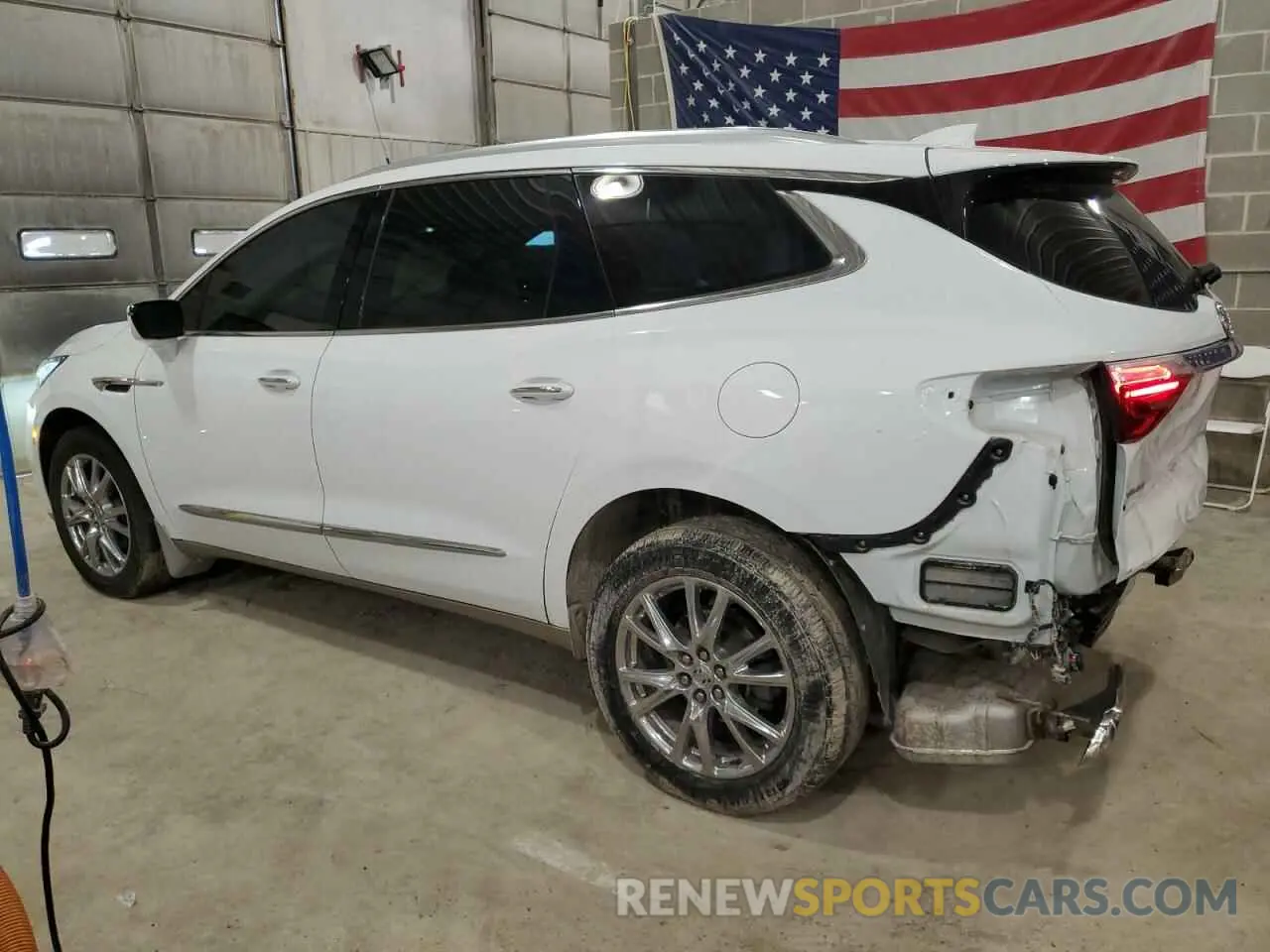 2 Photograph of a damaged car 5GAERBKW6PJ107925 BUICK ENCLAVE 2023