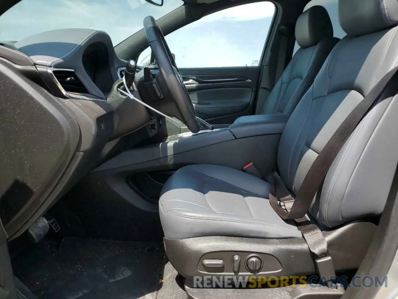 7 Photograph of a damaged car 5GAERBKW8PJ165888 BUICK ENCLAVE 2023