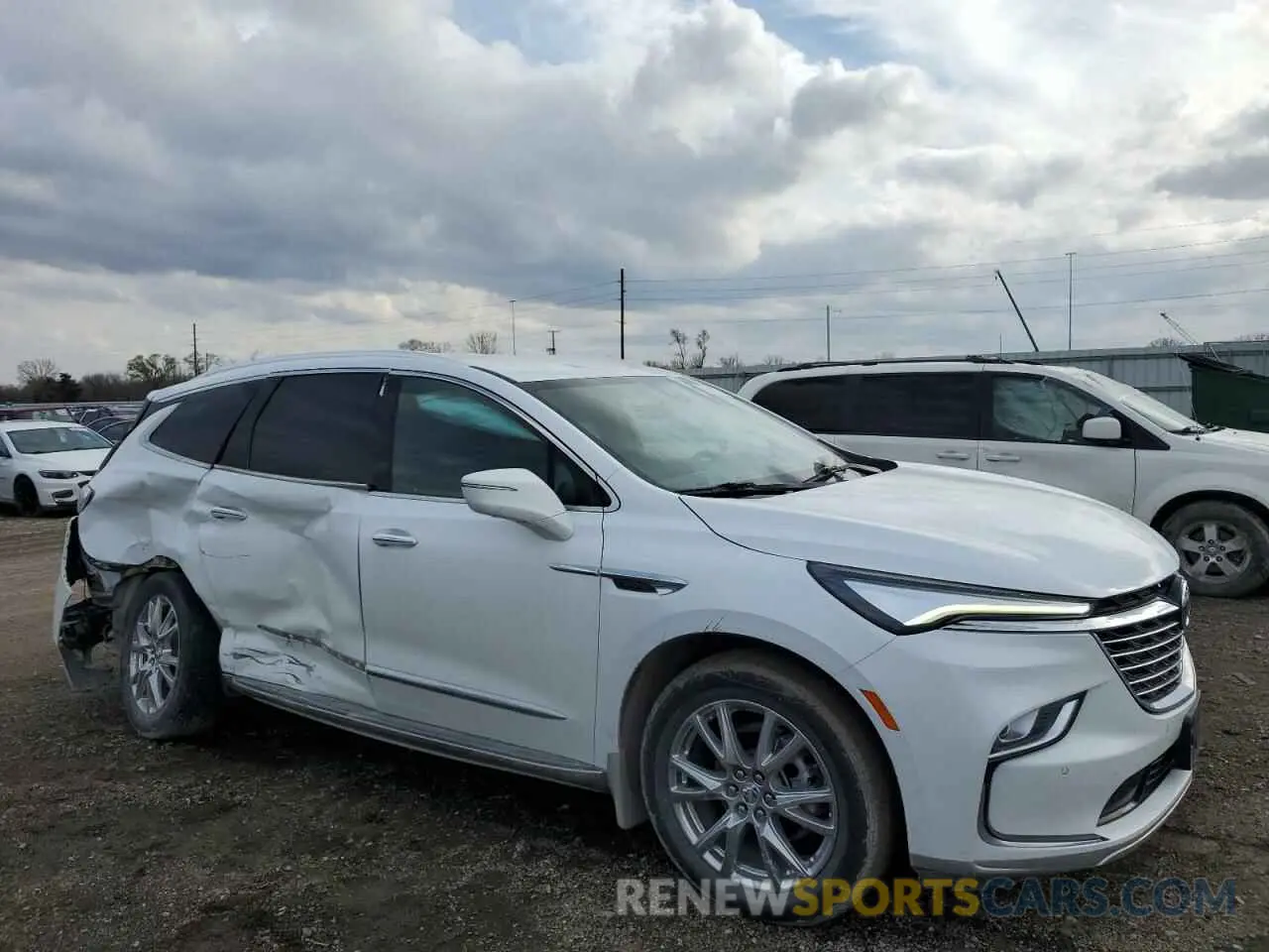 4 Photograph of a damaged car 5GAEVBKW3PJ174171 BUICK ENCLAVE 2023