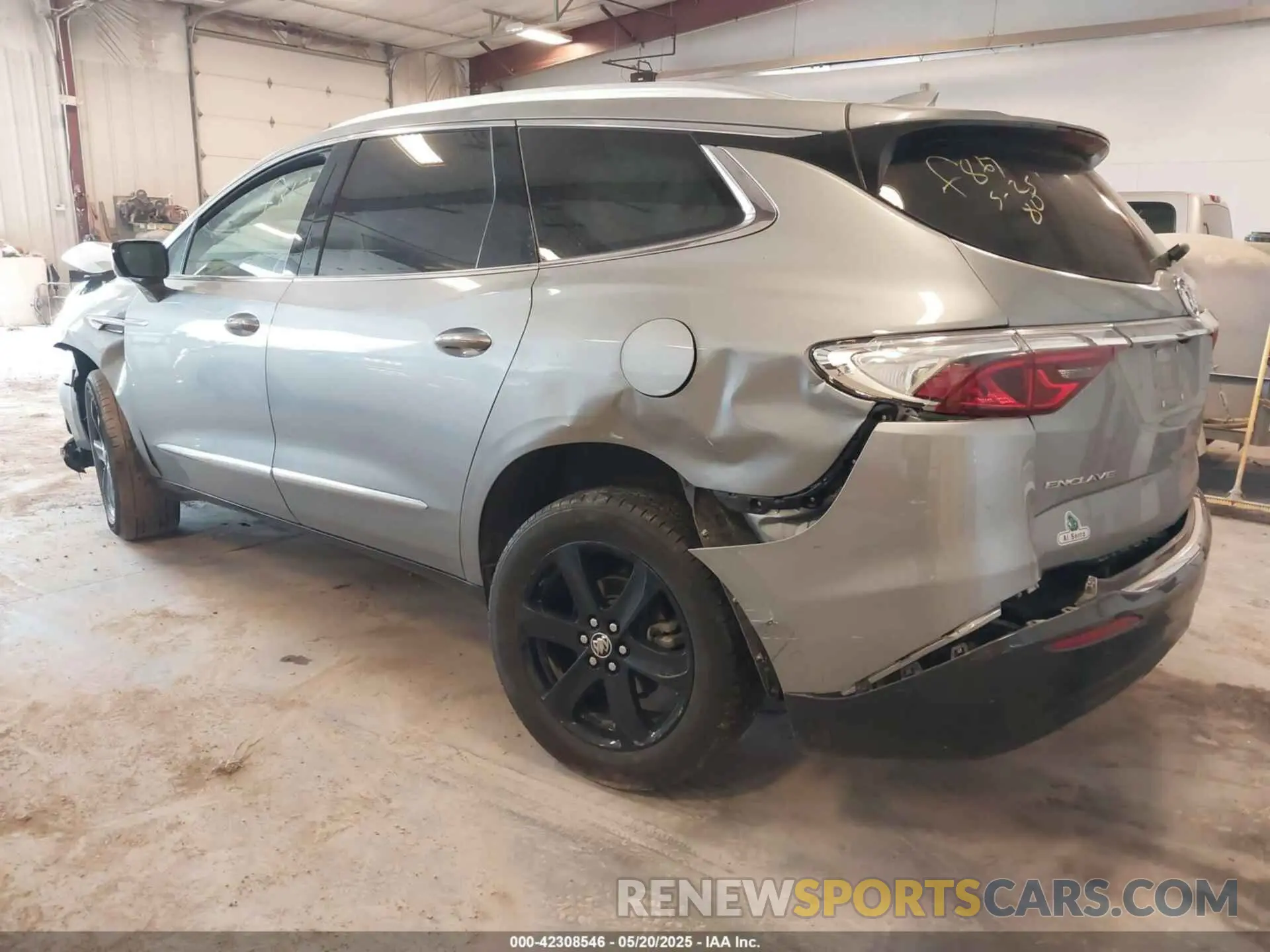 3 Photograph of a damaged car 5GAERBKW4RJ108994 BUICK ENCLAVE 2024