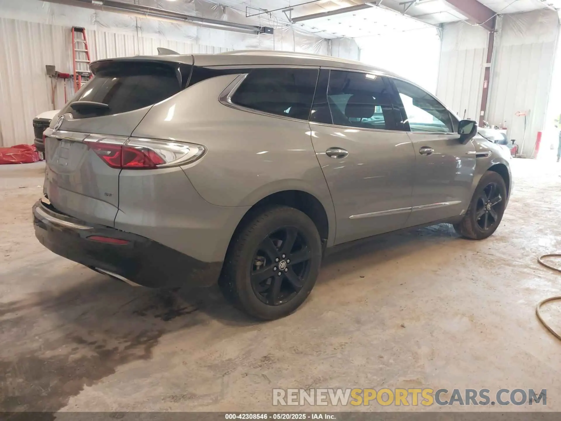 4 Photograph of a damaged car 5GAERBKW4RJ108994 BUICK ENCLAVE 2024