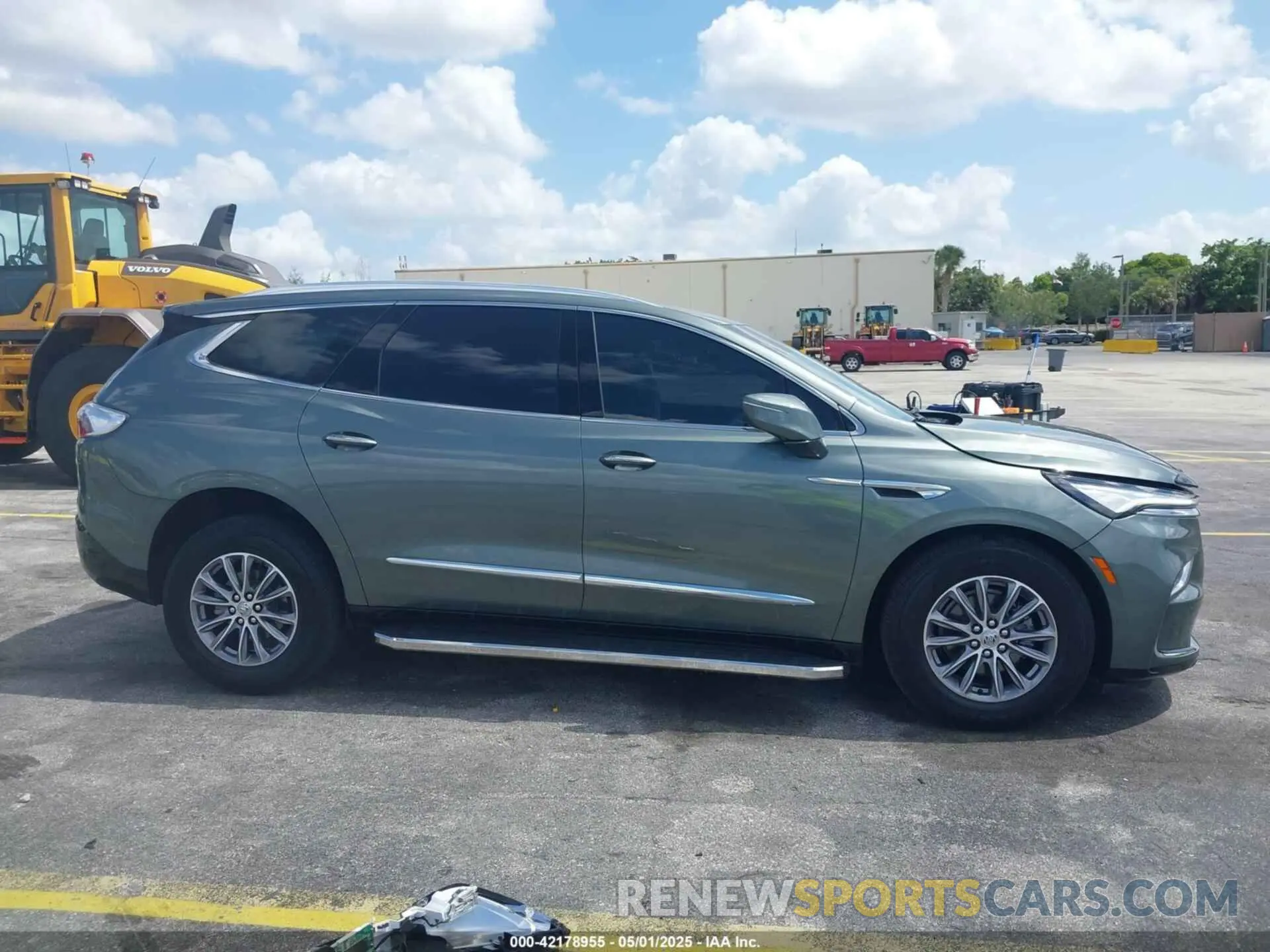 13 Photograph of a damaged car 5GAERBKW7RJ102915 BUICK ENCLAVE 2024