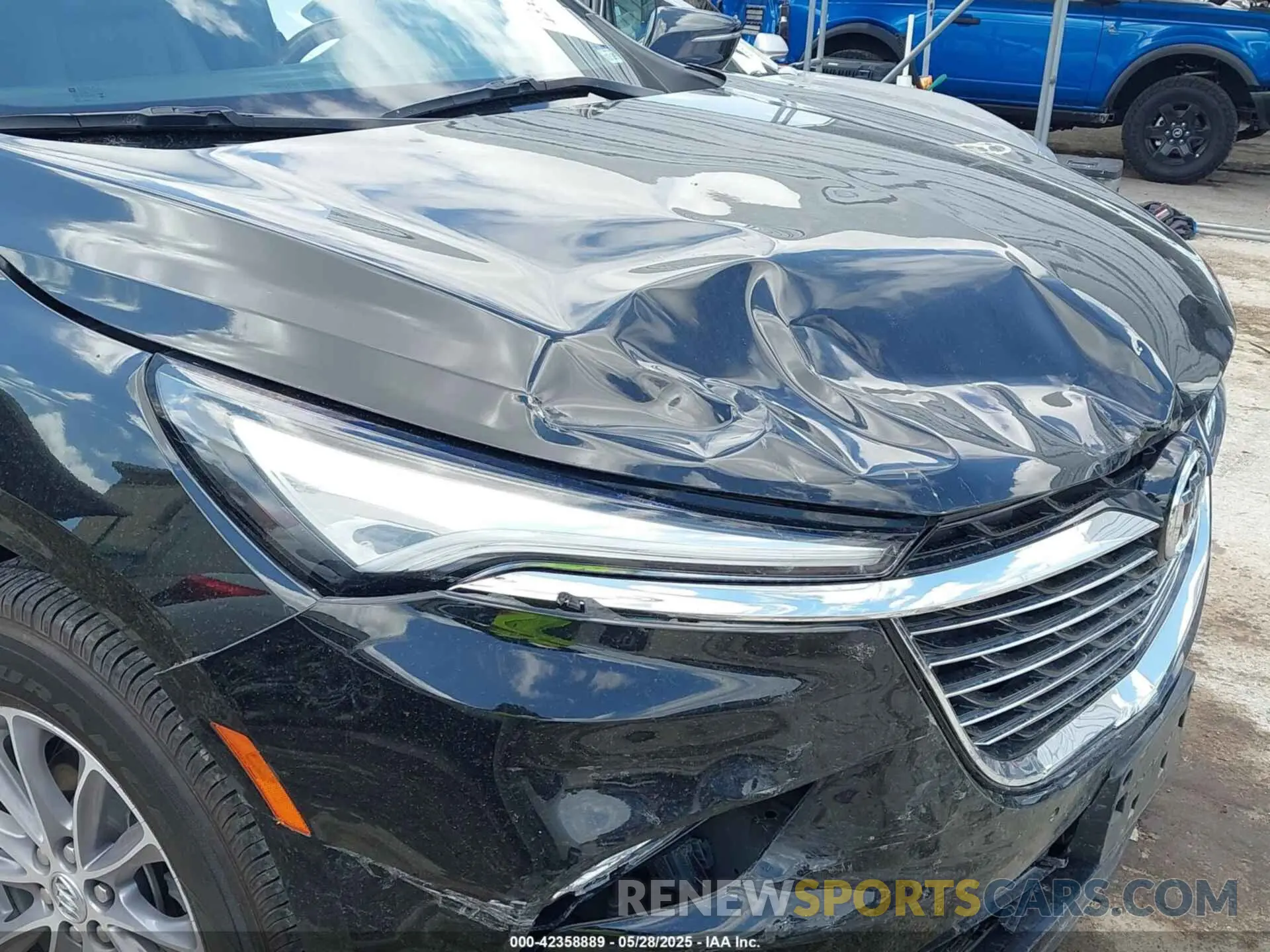6 Photograph of a damaged car 5GAERBKW7RJ116894 BUICK ENCLAVE 2024