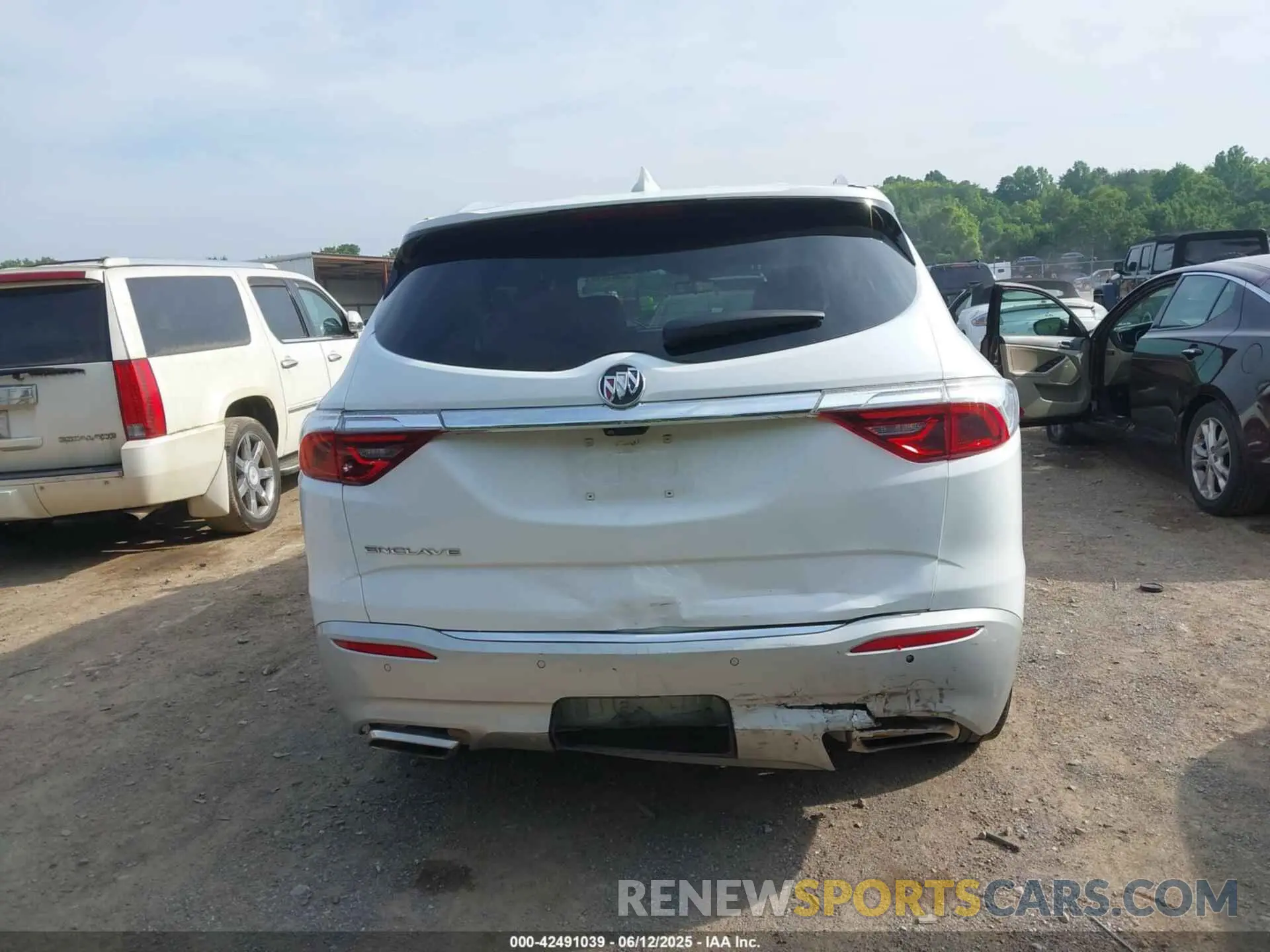 16 Photograph of a damaged car 5GAERCKW3RJ134119 BUICK ENCLAVE 2024