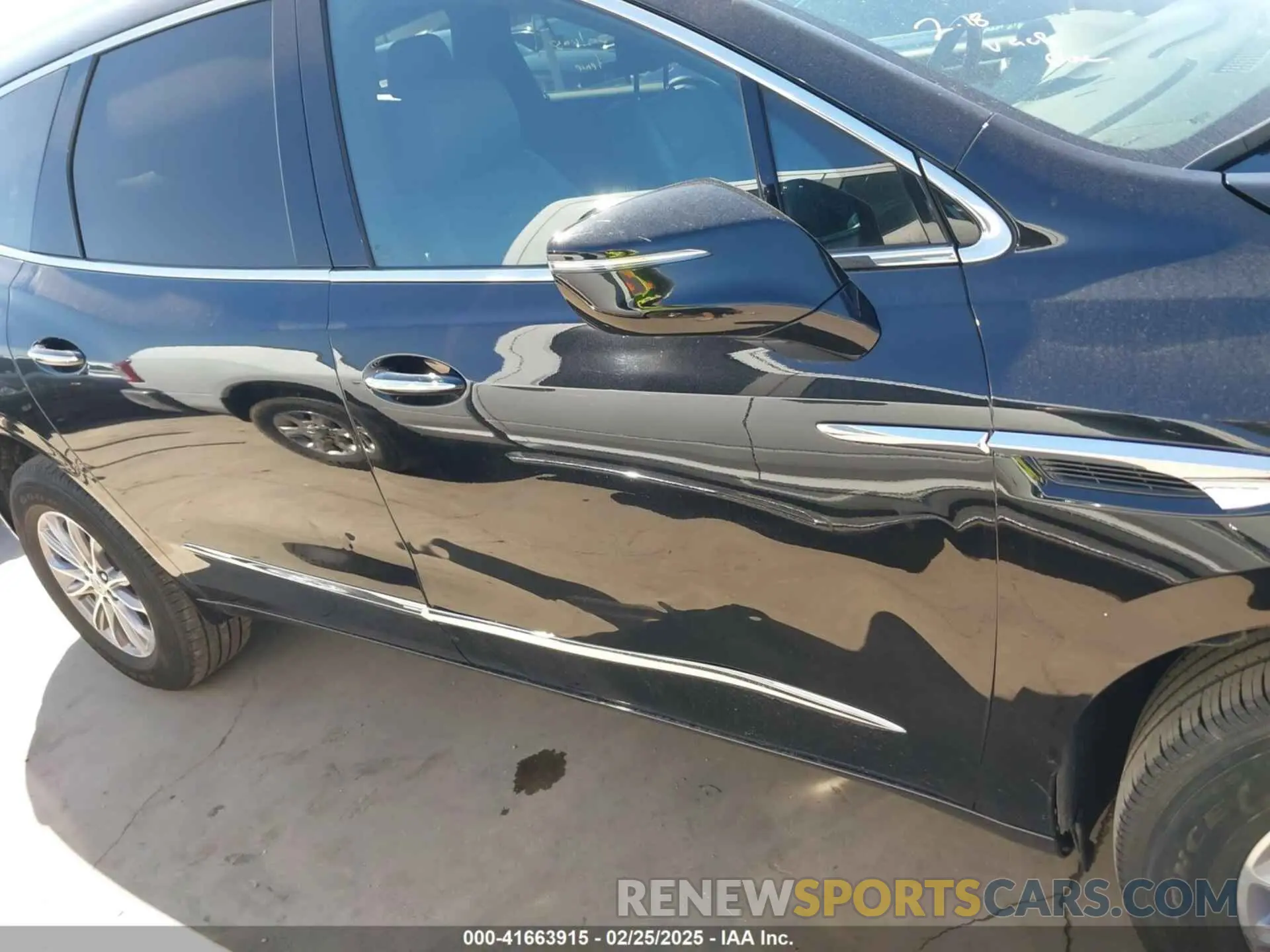 17 Photograph of a damaged car 5GAERCKW5RJ116463 BUICK ENCLAVE 2024