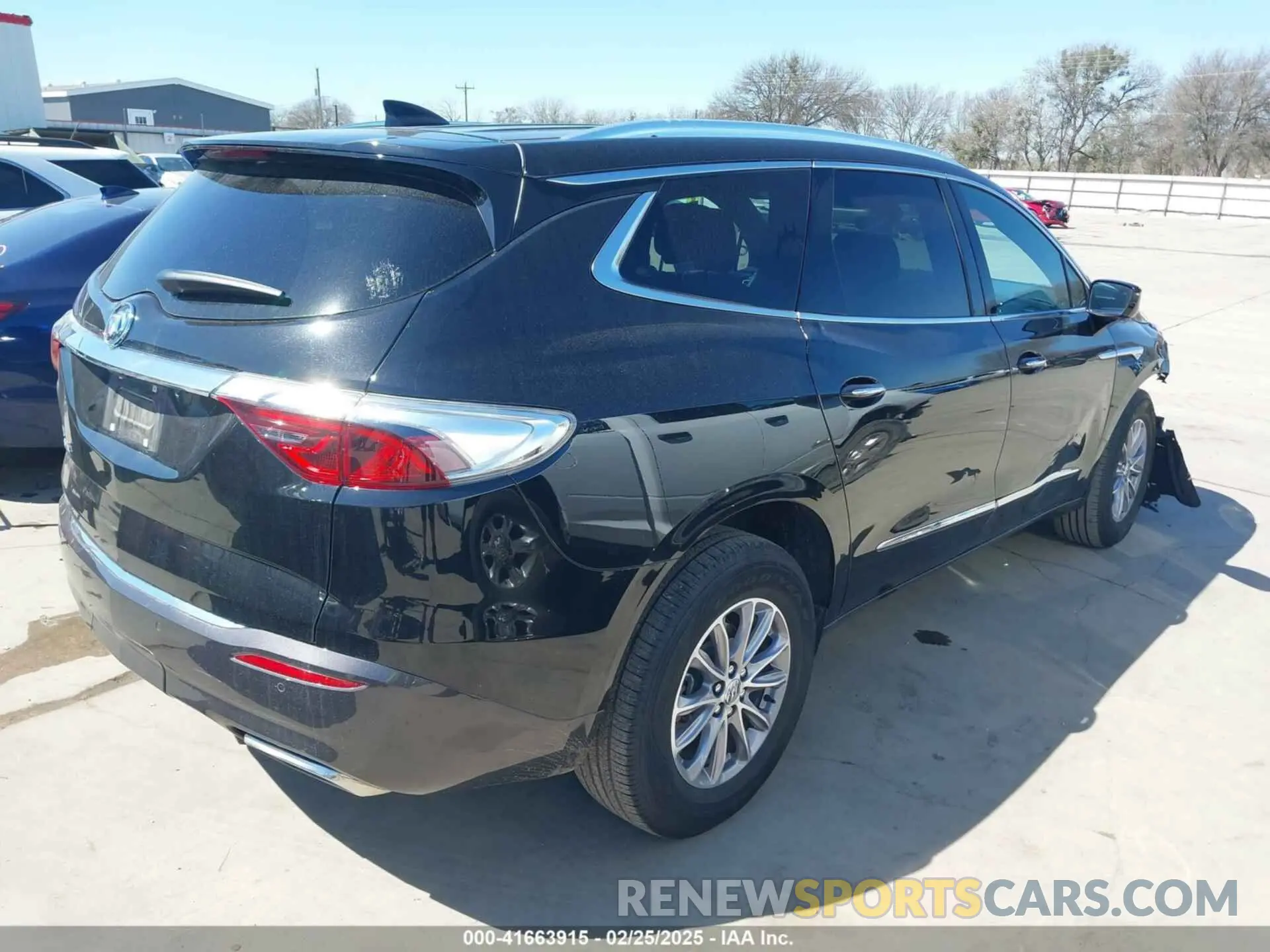 4 Photograph of a damaged car 5GAERCKW5RJ116463 BUICK ENCLAVE 2024