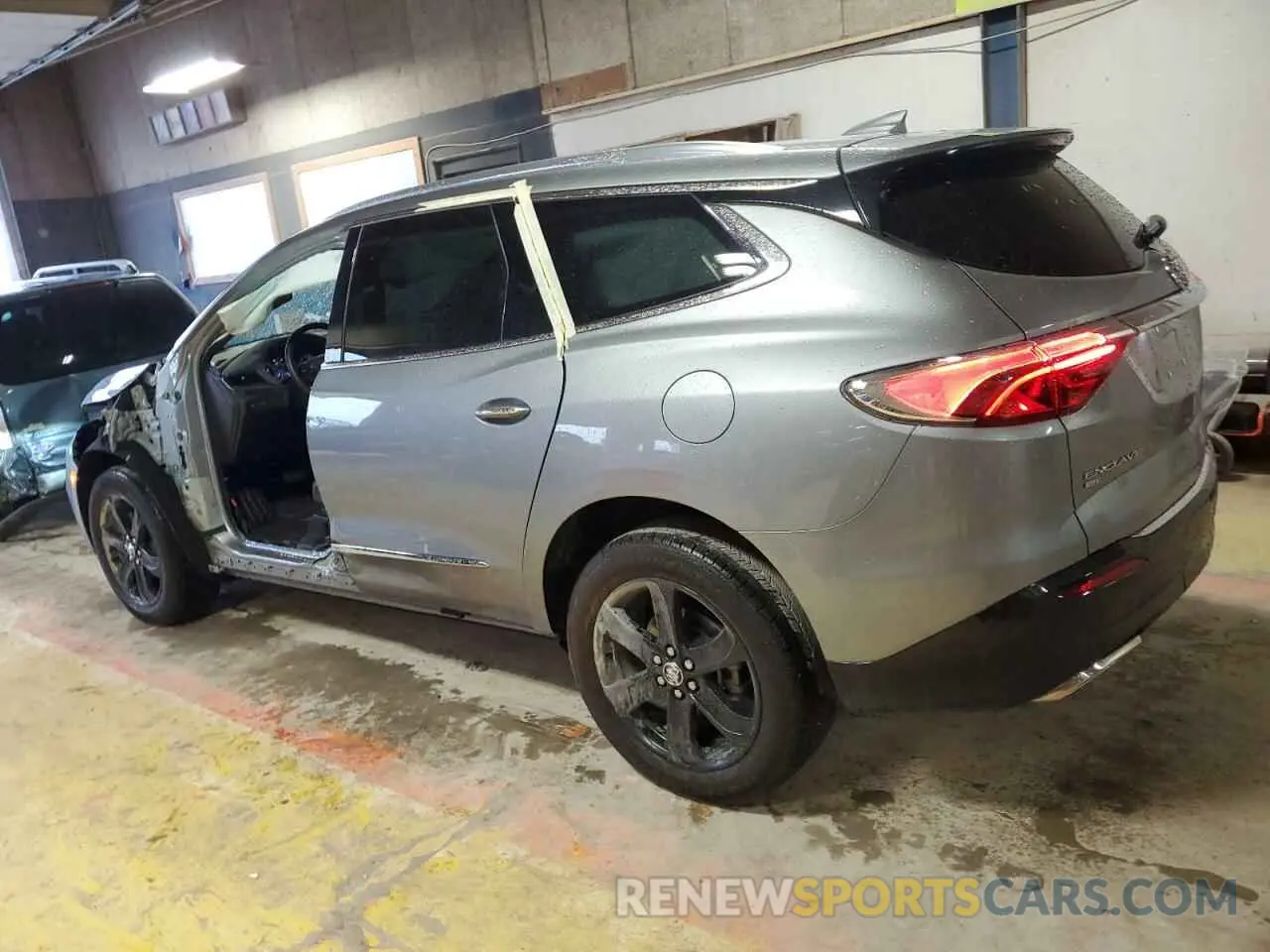 2 Photograph of a damaged car 5GAEVAKW4RJ104322 BUICK ENCLAVE 2024