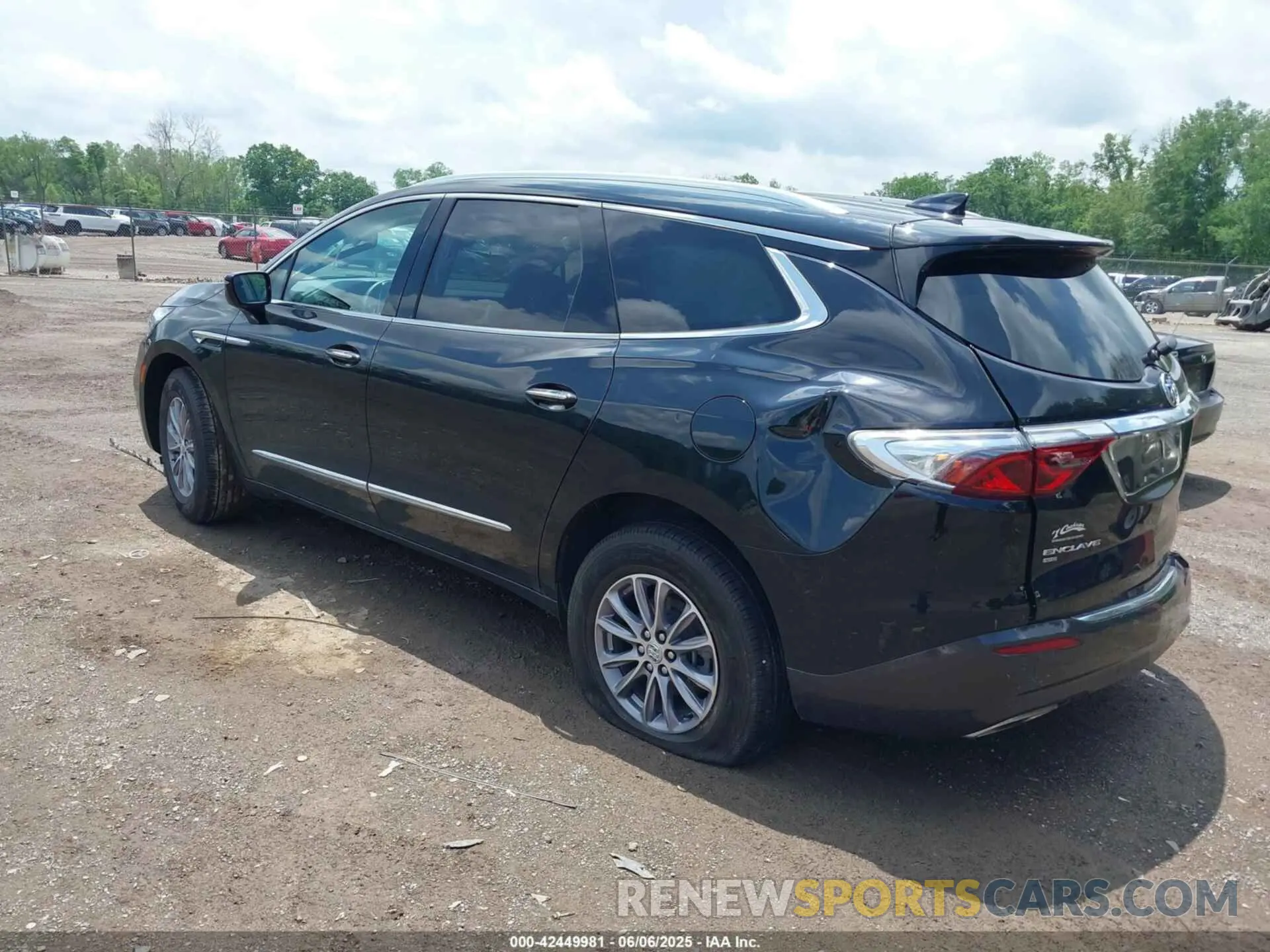 3 Photograph of a damaged car 5GAEVAKW9RJ102310 BUICK ENCLAVE 2024