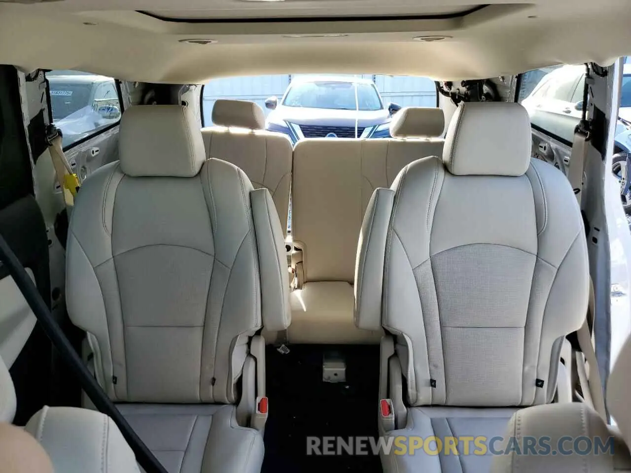 10 Photograph of a damaged car 5GAEVBKW4RJ107016 BUICK ENCLAVE 2024