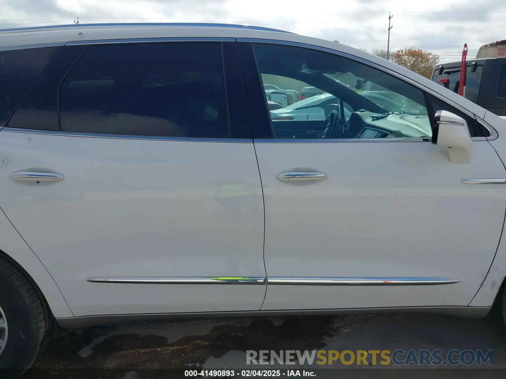 14 Photograph of a damaged car 5GAEVBKW4RJ124690 BUICK ENCLAVE 2024
