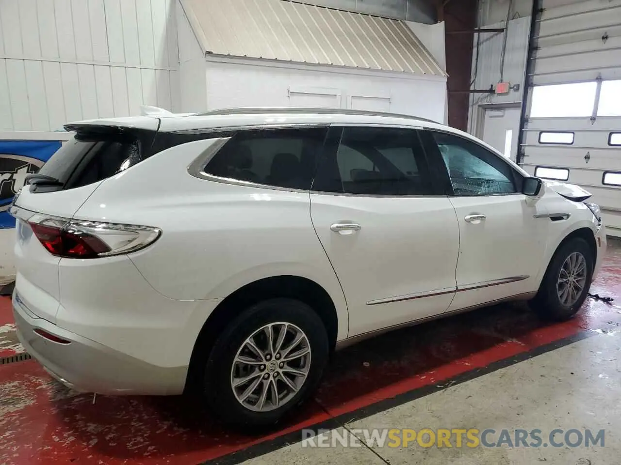 3 Photograph of a damaged car 5GAEVBKW6RJ132435 BUICK ENCLAVE 2024