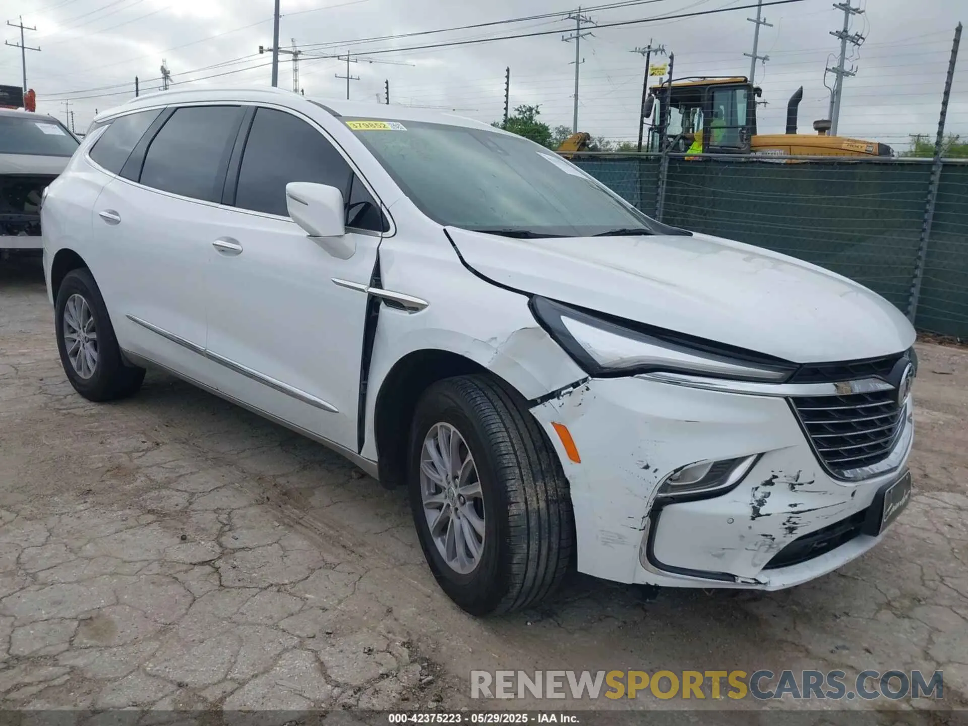 1 Photograph of a damaged car 5GAEVBKW8RJ125454 BUICK ENCLAVE 2024