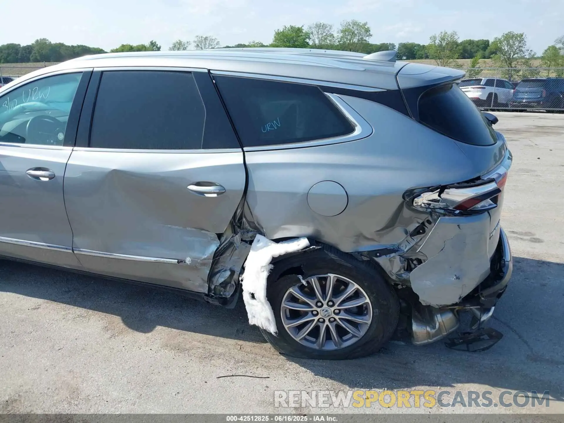 21 Photograph of a damaged car 5GAEVBKWXRJ125309 BUICK ENCLAVE 2024