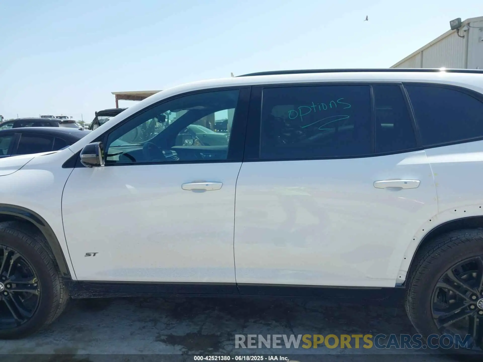 15 Photograph of a damaged car 5GAERBRS0SJ144190 BUICK ENCLAVE 2025
