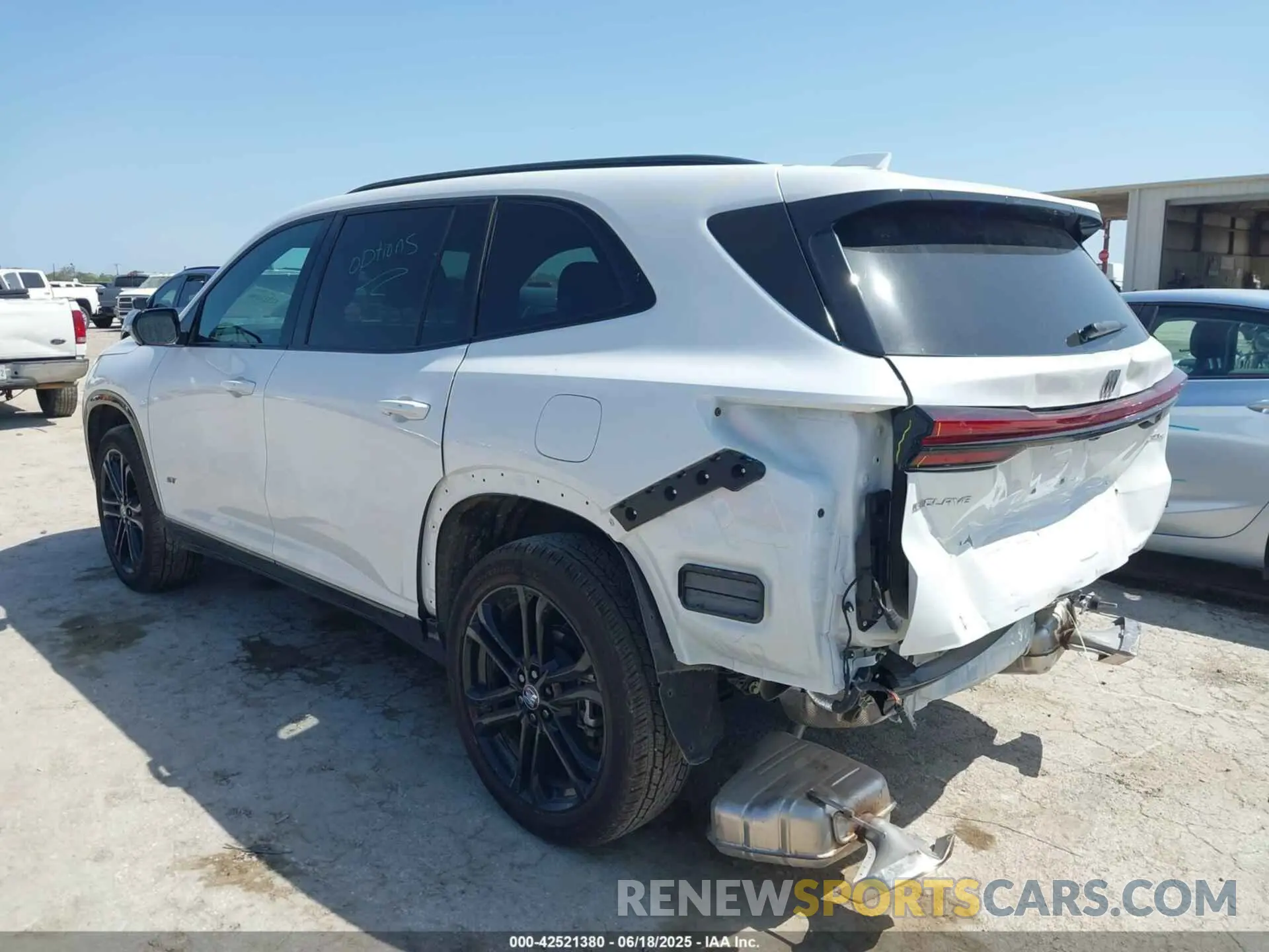3 Photograph of a damaged car 5GAERBRS0SJ144190 BUICK ENCLAVE 2025