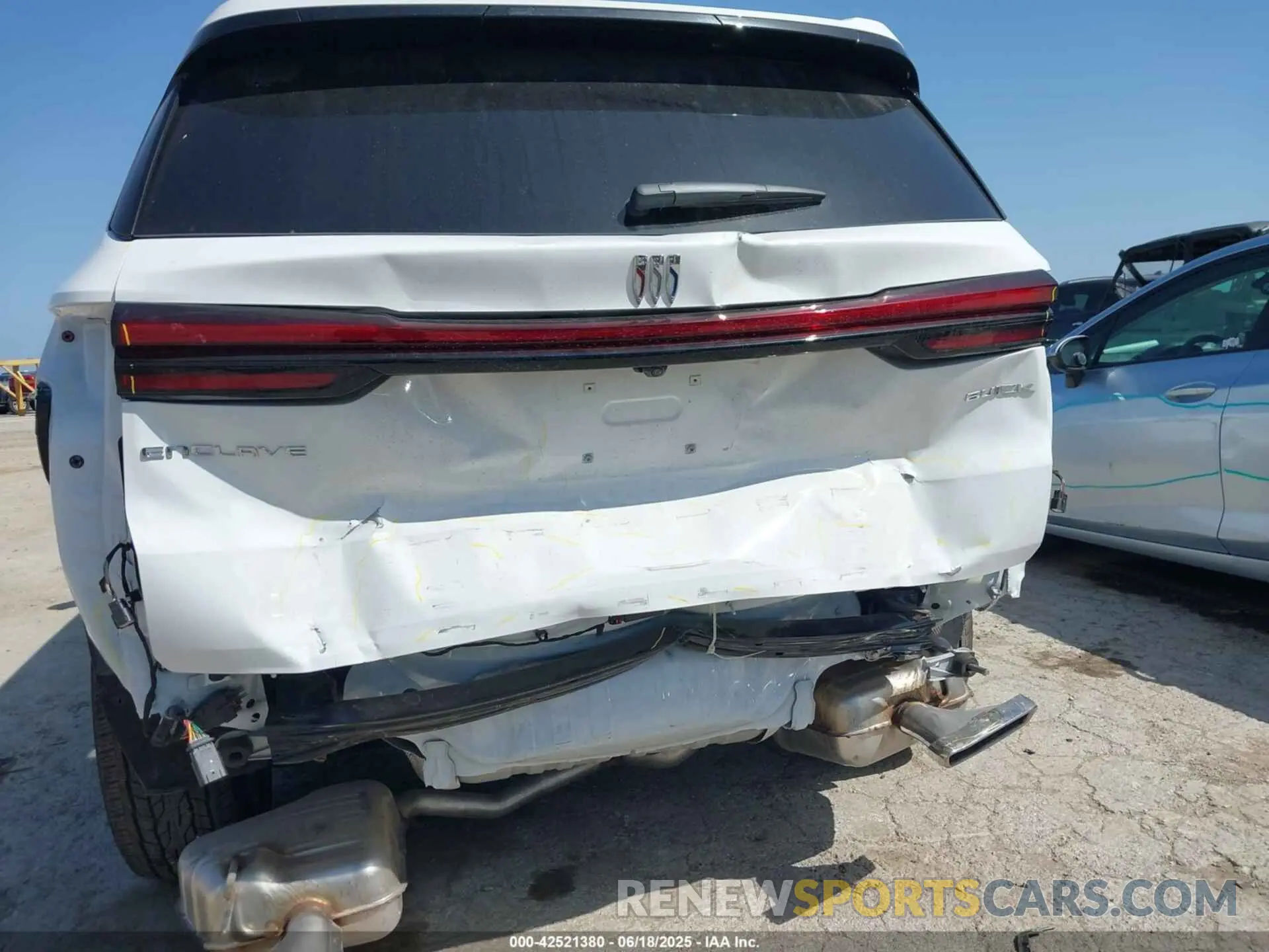 6 Photograph of a damaged car 5GAERBRS0SJ144190 BUICK ENCLAVE 2025