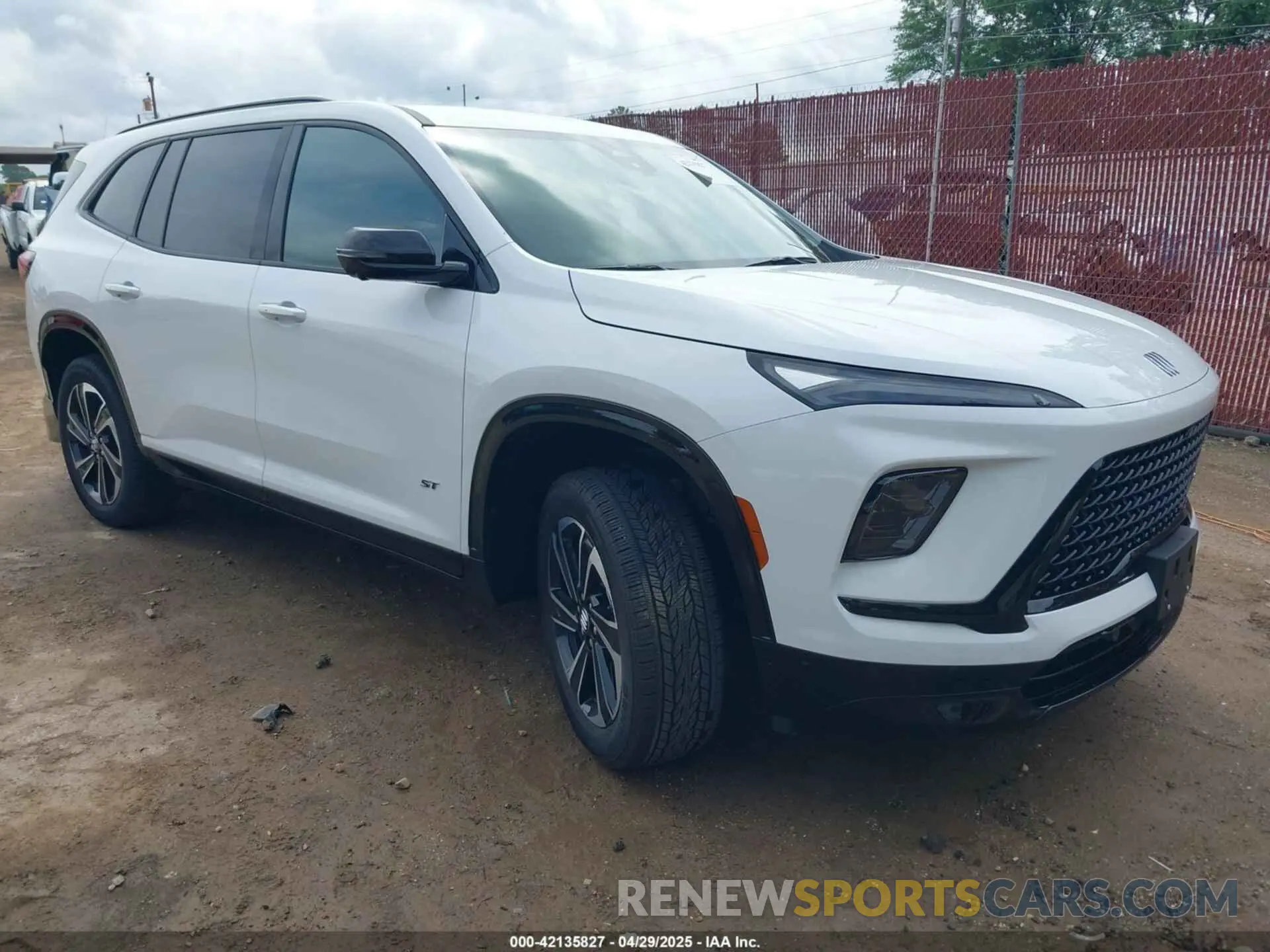 1 Photograph of a damaged car 5GAERBRS5SJ107538 BUICK ENCLAVE 2025