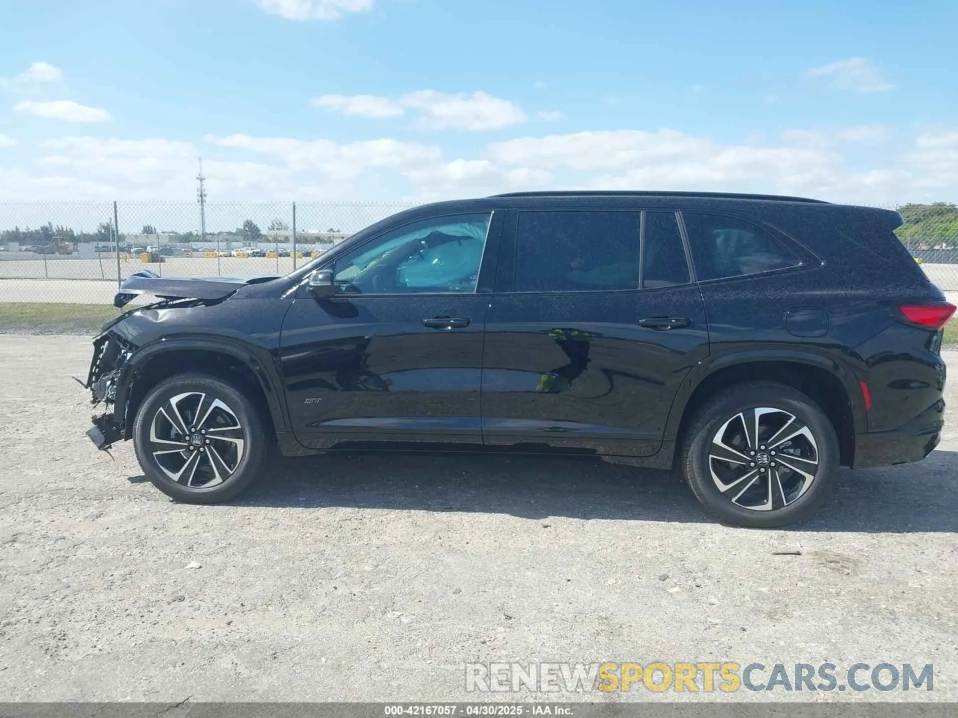 14 Photograph of a damaged car 5GAERBRS9SJ150568 BUICK ENCLAVE 2025