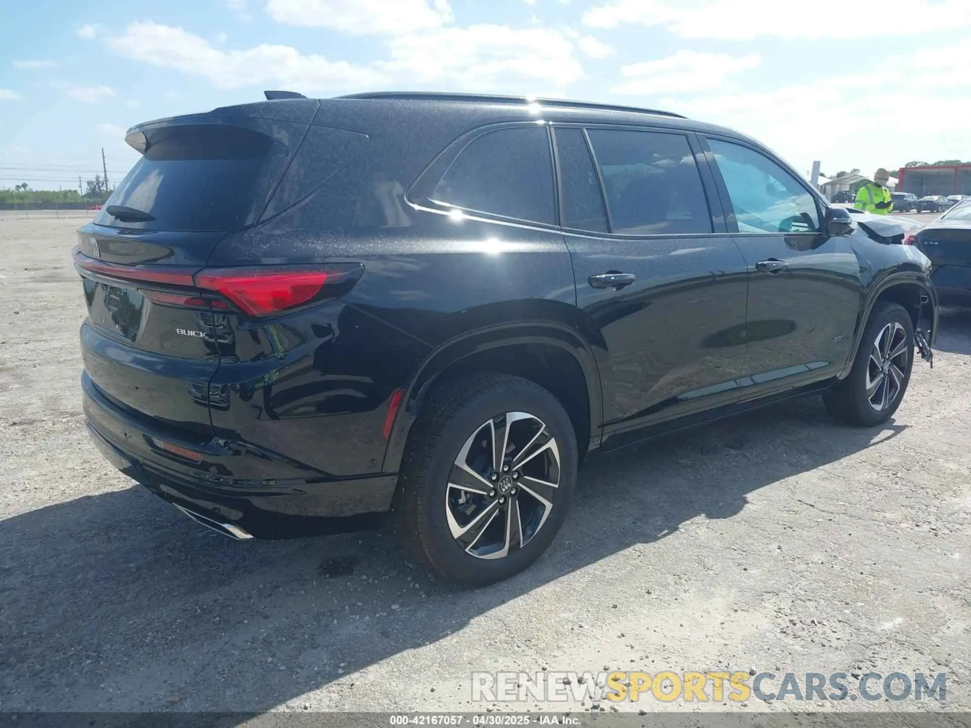4 Photograph of a damaged car 5GAERBRS9SJ150568 BUICK ENCLAVE 2025