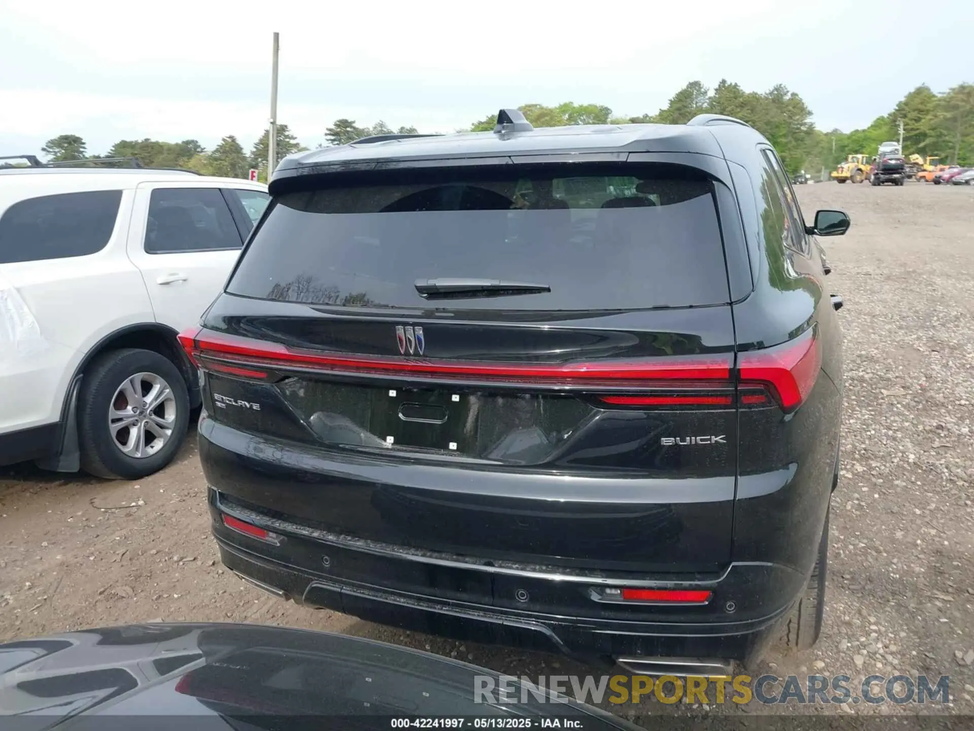 16 Photograph of a damaged car 5GAEVBRS3SJ162145 BUICK ENCLAVE 2025