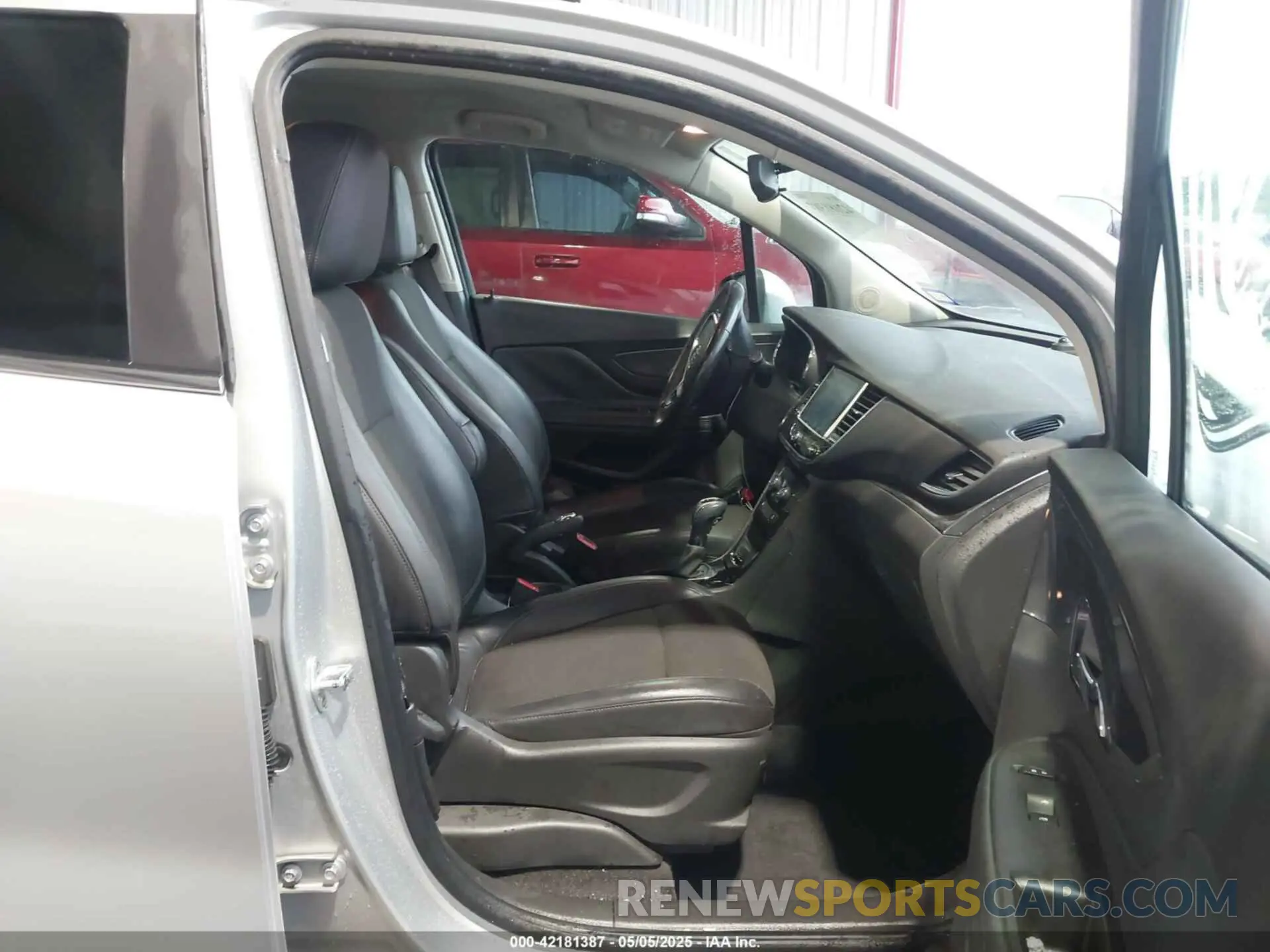 5 Photograph of a damaged car KL4CJ1SB6KB832877 BUICK ENCORE 2019