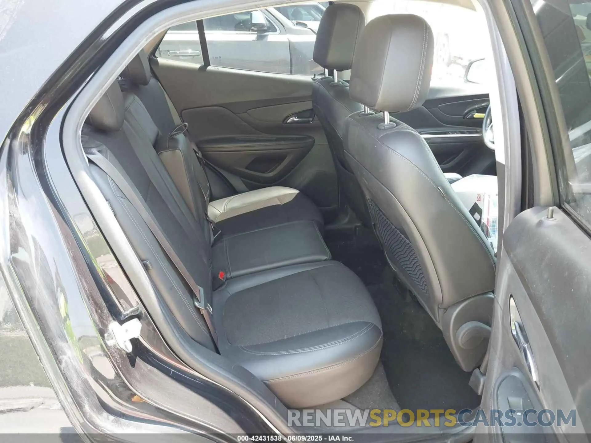 8 Photograph of a damaged car KL4CJ1SB8KB942135 BUICK ENCORE 2019