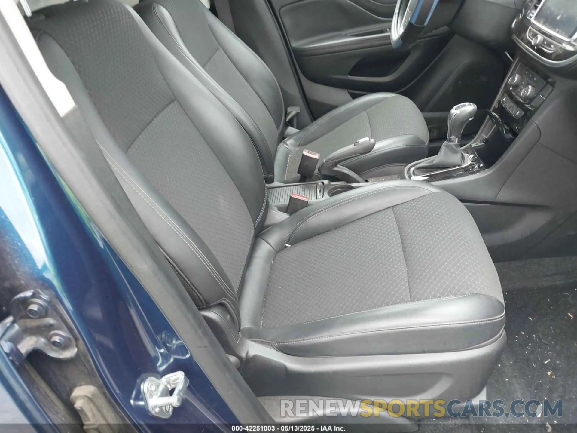 5 Photograph of a damaged car KL4CJ2SB6KB795822 BUICK ENCORE 2019