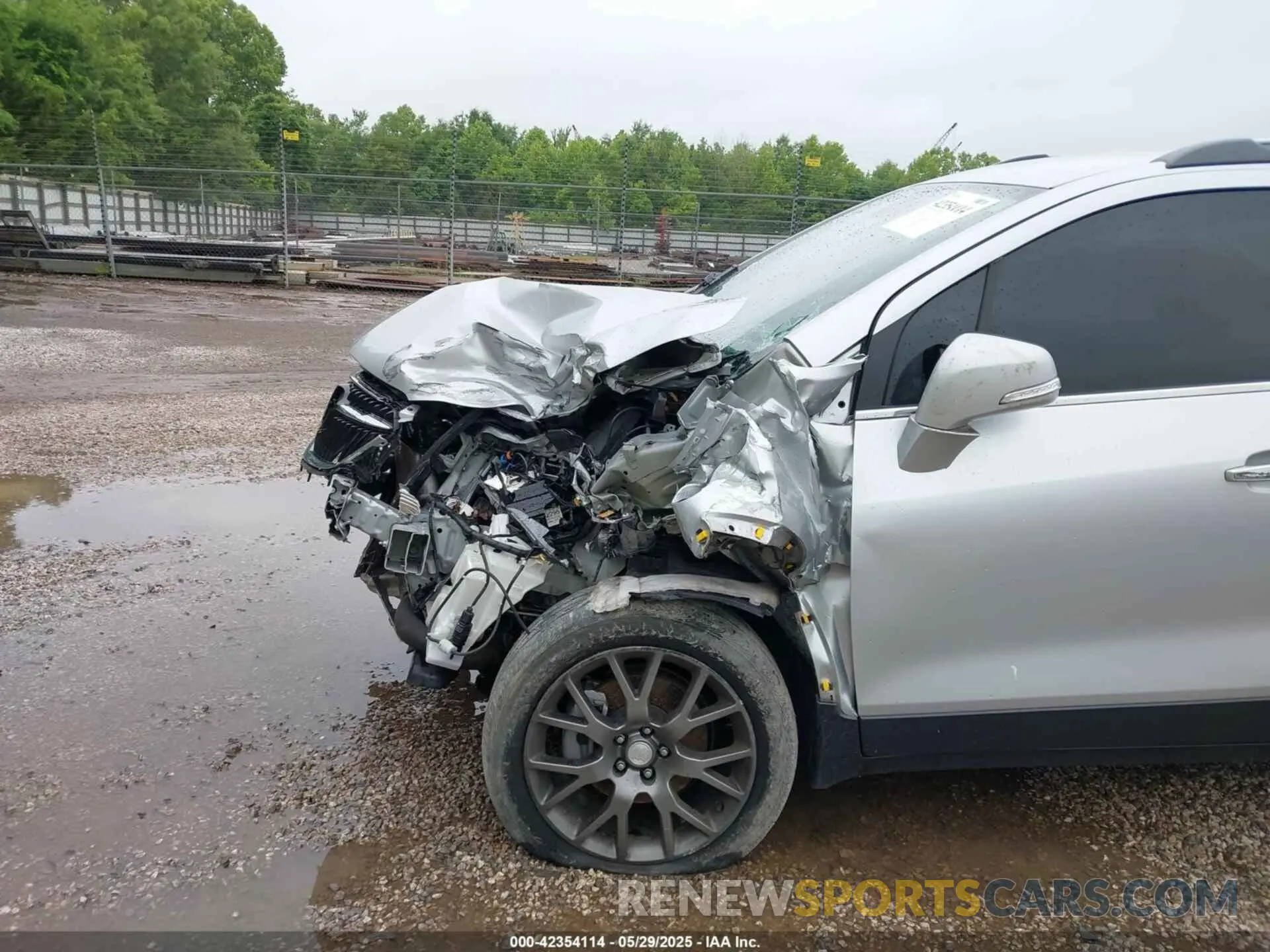 6 Photograph of a damaged car KL4CJ2SB8KB759002 BUICK ENCORE 2019