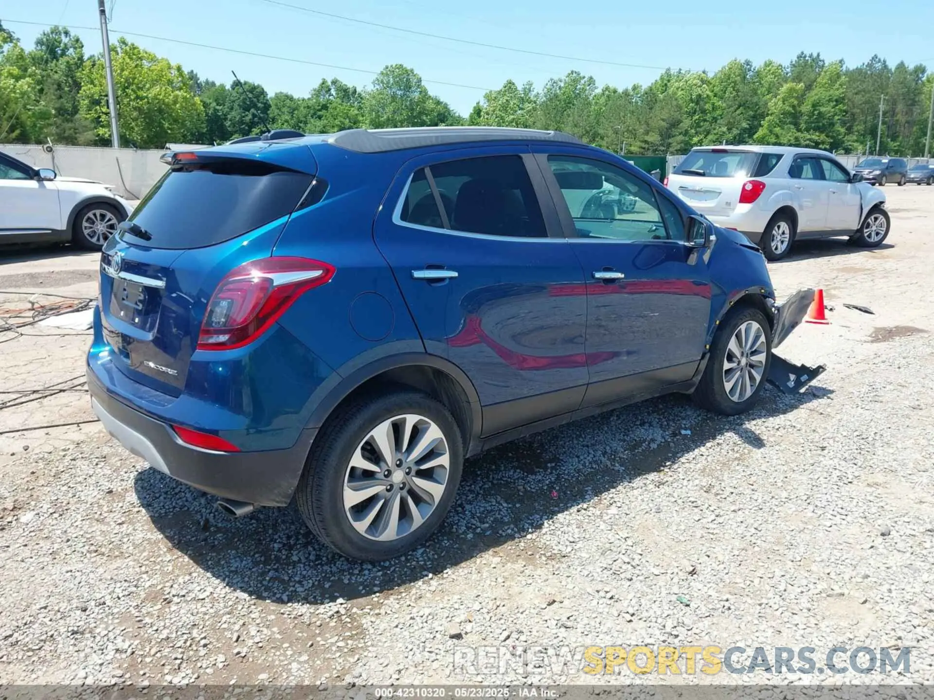 4 Photograph of a damaged car KL4CJASB0KB751485 BUICK ENCORE 2019